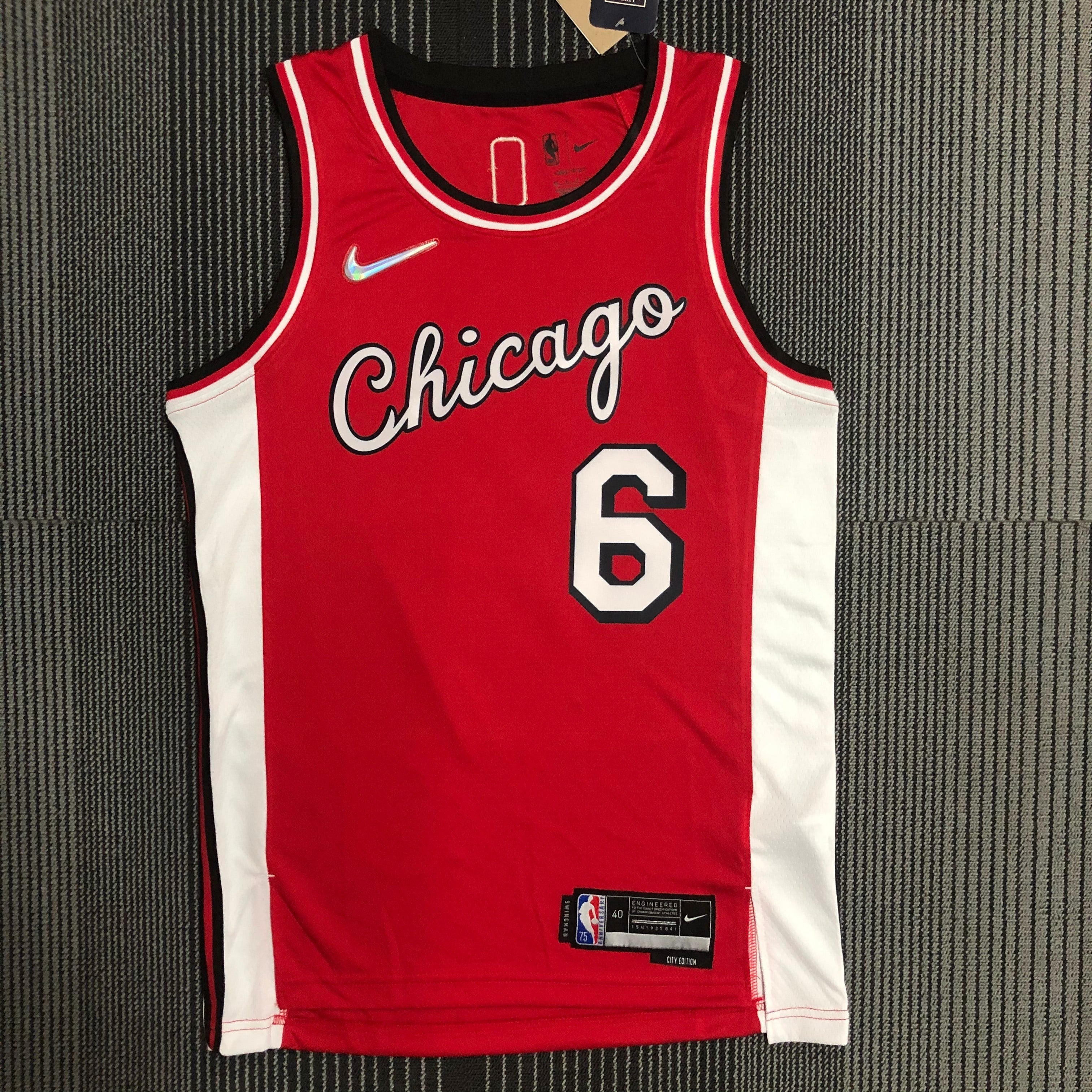 Chicago Bulls — Alex Caruso #6 City Edition Jersey (Red)