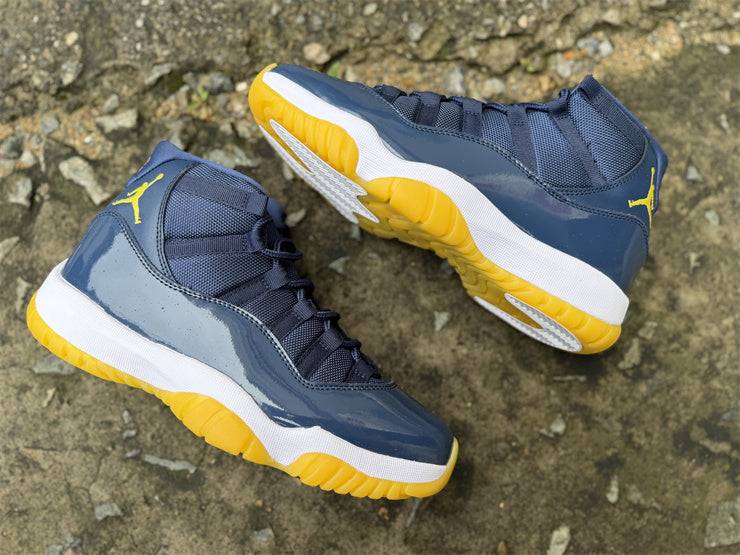 Jordan 11 - Design-Inspired "Michigan" Custom Tribute - AJ11-MICH-1134