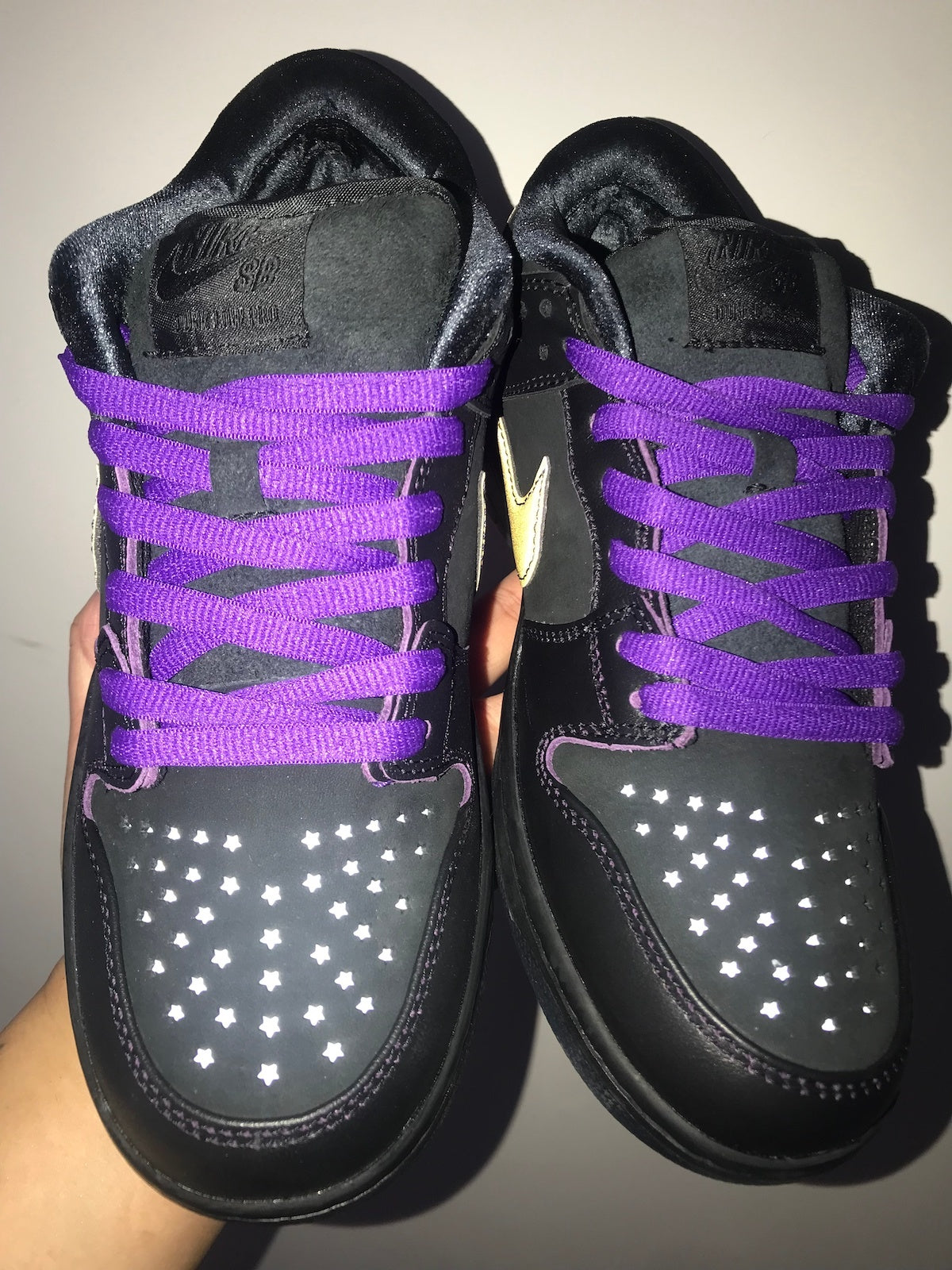 SB Dunk Low – Design-Inspired "First Aves" Custom Tribute Build SBDNK-092