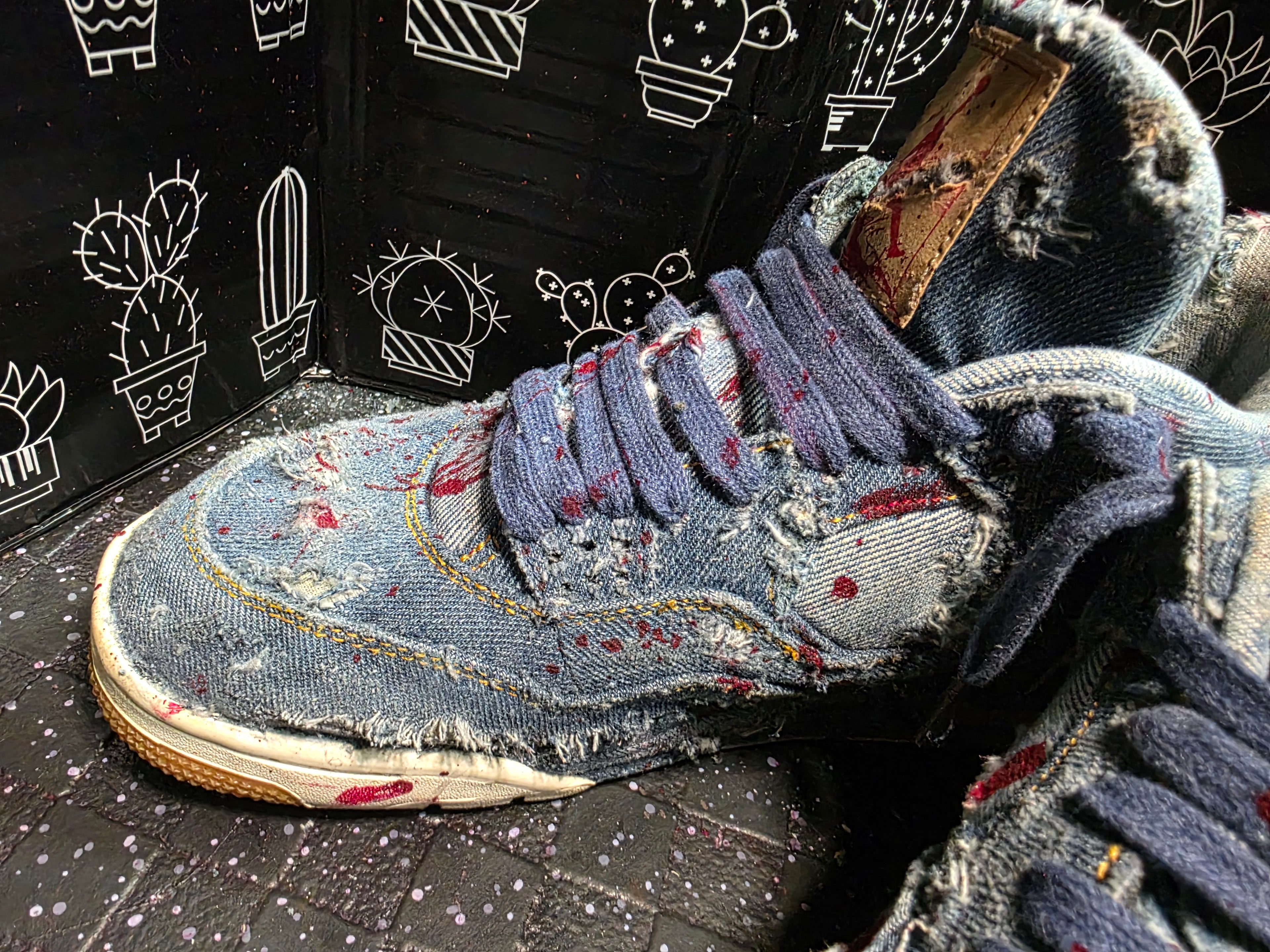 Jordan 4 Levi “AJ4 Bodies” — Customized — US 11 — Distressed & Blood‑Effect Paint Splatter