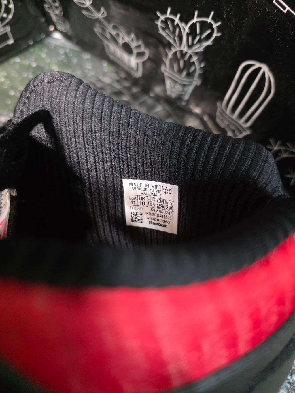 Reebok Pump Omni Zone II “Anuel AA” — Authentic — Black/Red — US 11