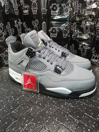 Jordan 4 “Cool Greys” — Design Inspired — US 11 - Like New