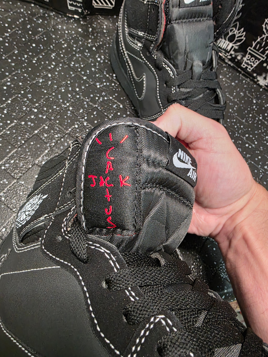 Jordan 1 High “Travis Scott – Phantom Inspired” – Fantasy Lineup – US 11 – New