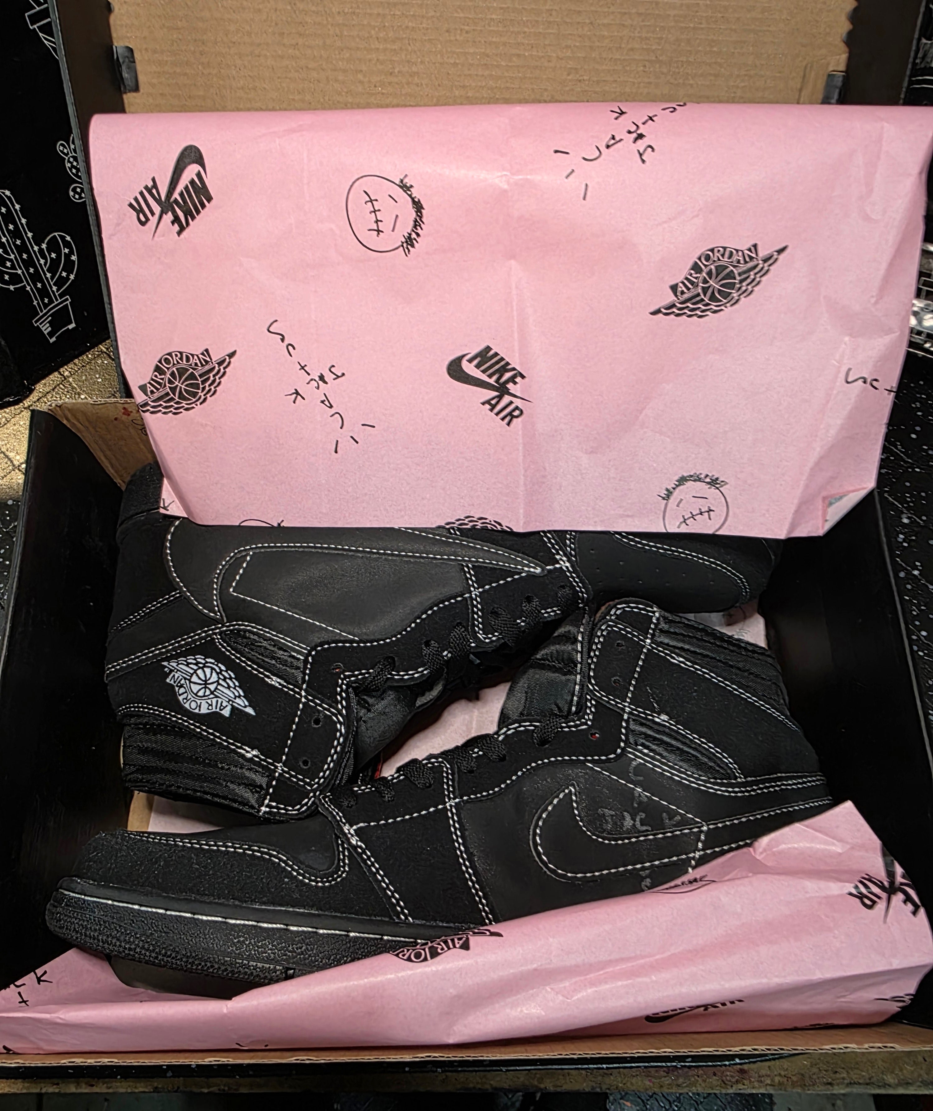 Jordan 1 High “Travis Scott – Phantom Inspired” – Fantasy Lineup – US 11 – New