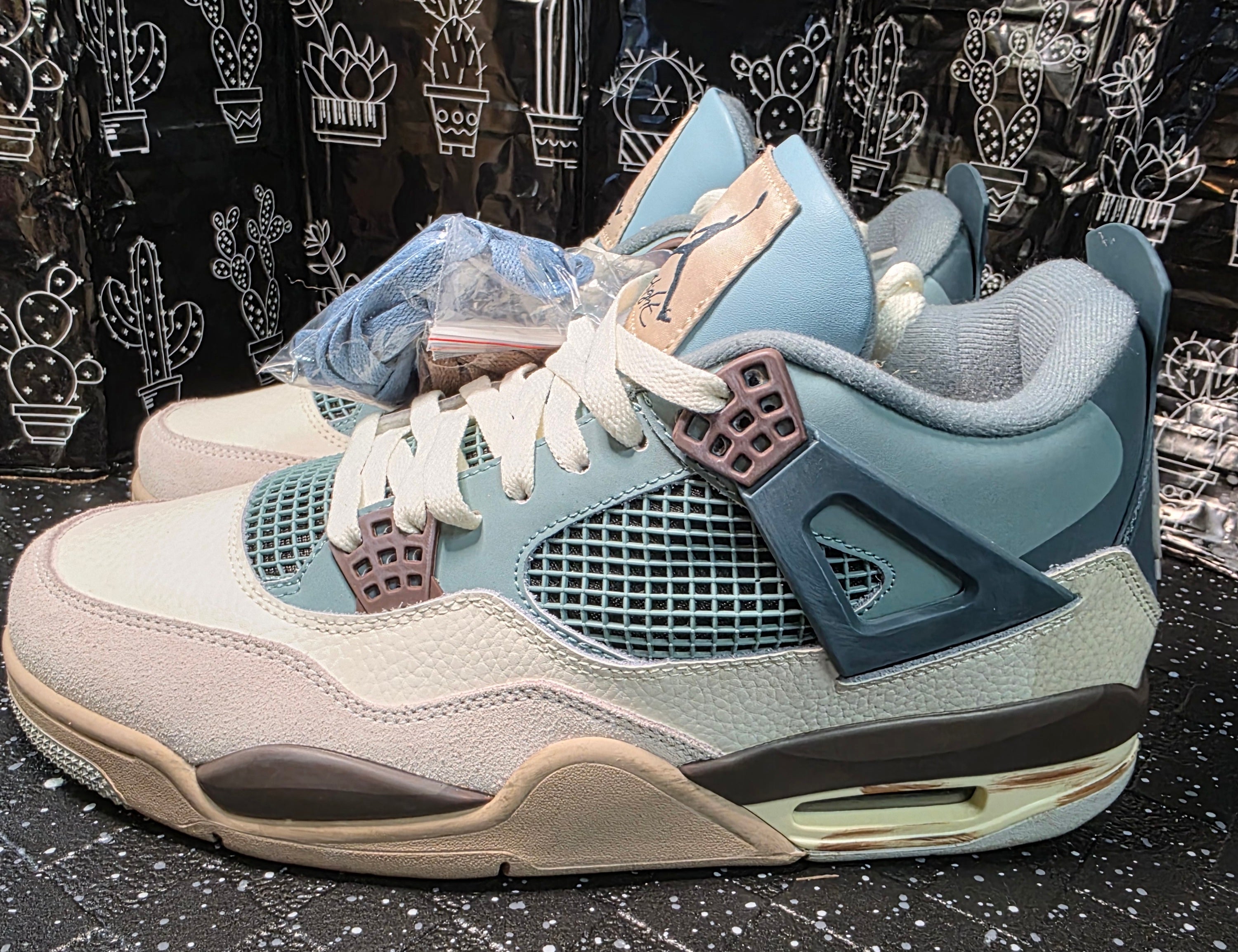 Jordan 4 “Pokémon – Snorlax Inspired” – Fantasy Lineup – US 11 – New – Character Box Included
