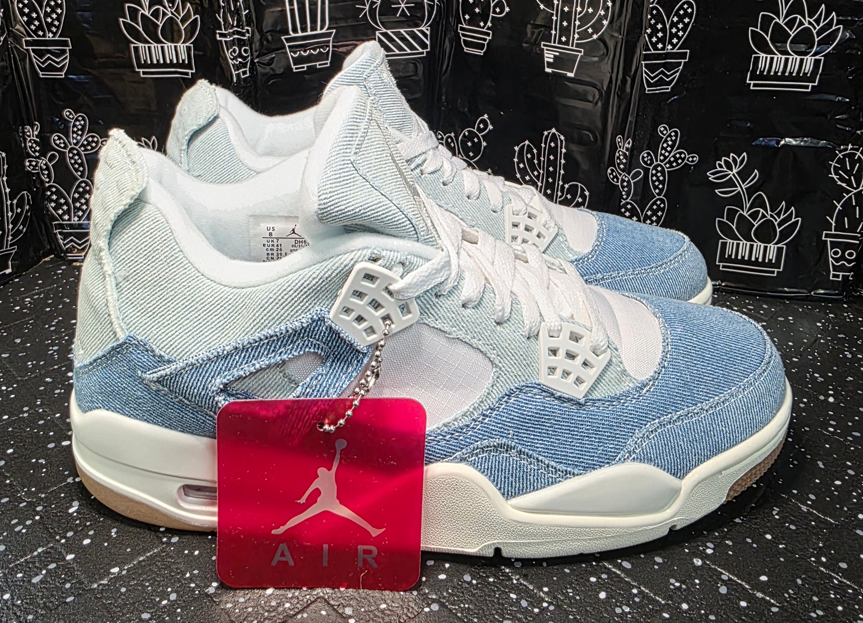 Jordan 4 “New Denims.” Inspired Design US 8 — New (Non original Box)