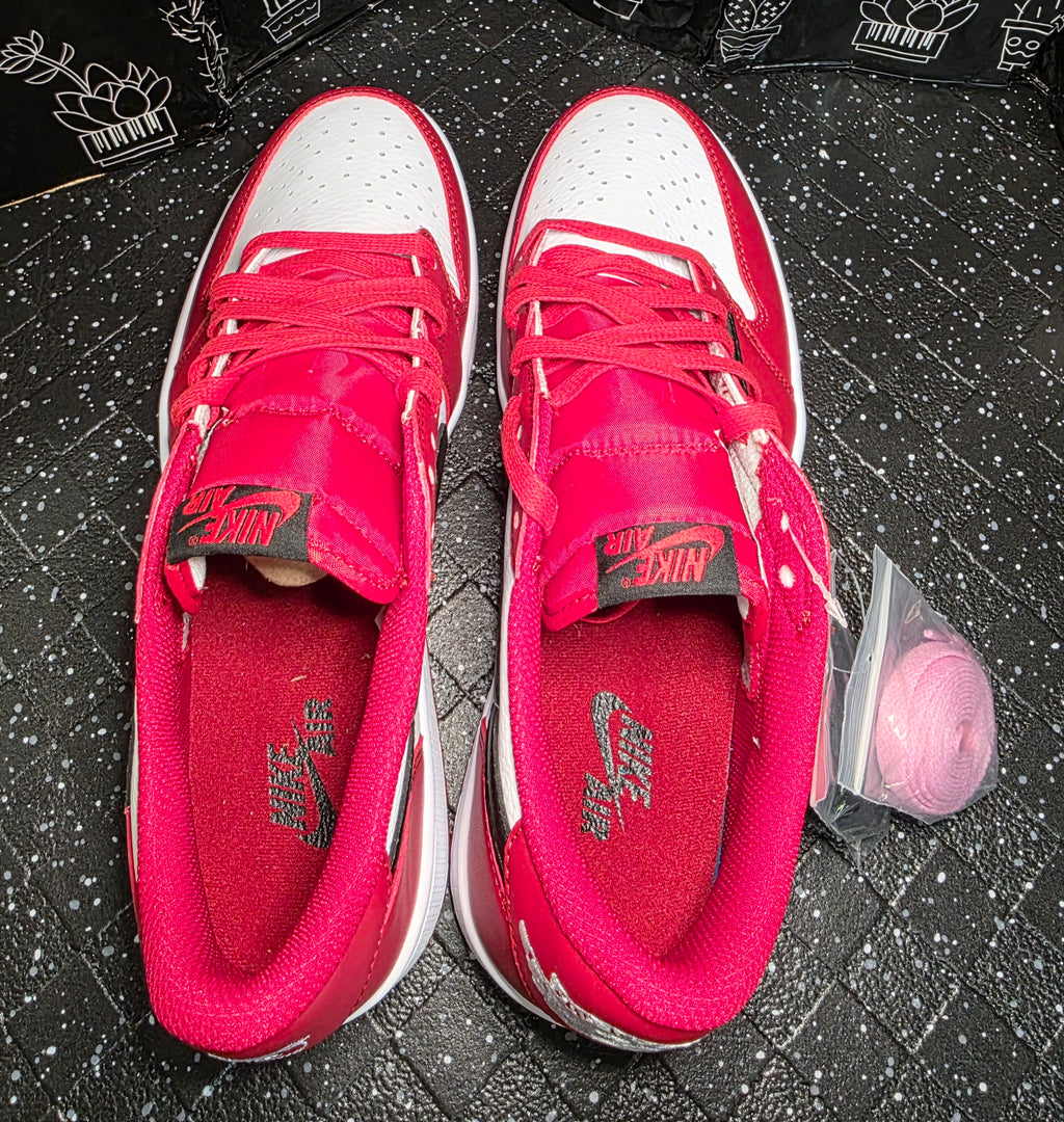 Jordan 1 Low “Travis Scott Inspired Design – Chicago.”  Fantasy Colorway —  US 11 &12 — New