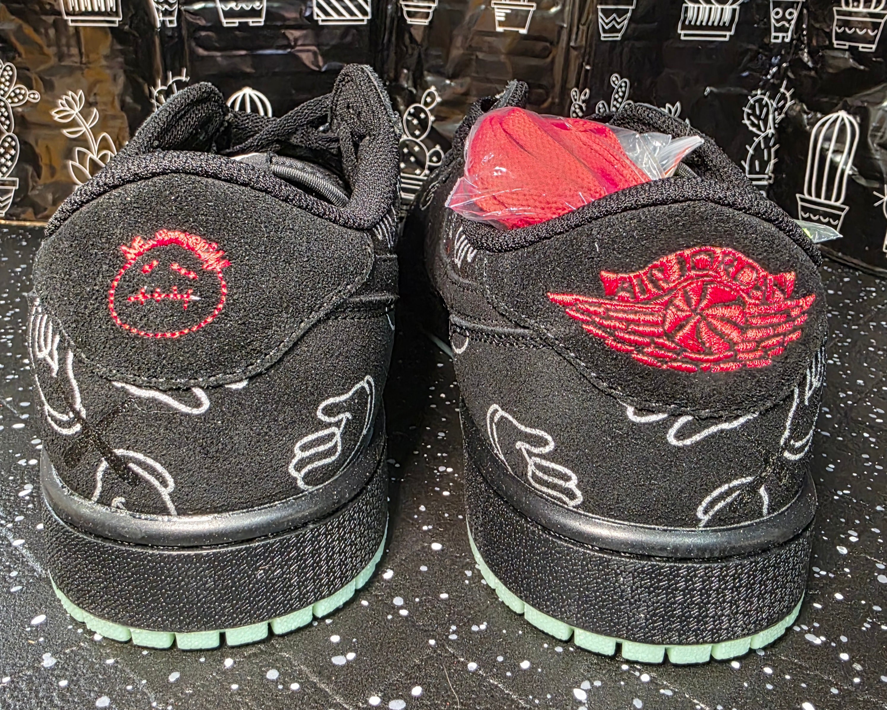 Jordan 1 Low “Travis Scott × KAWS – Black Suede” — Design Inspired — US 11