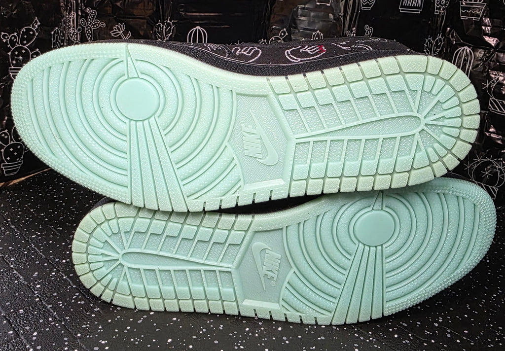 Jordan 1 Low “Travis Scott × KAWS – Black Suede” — Design Inspired — US 11