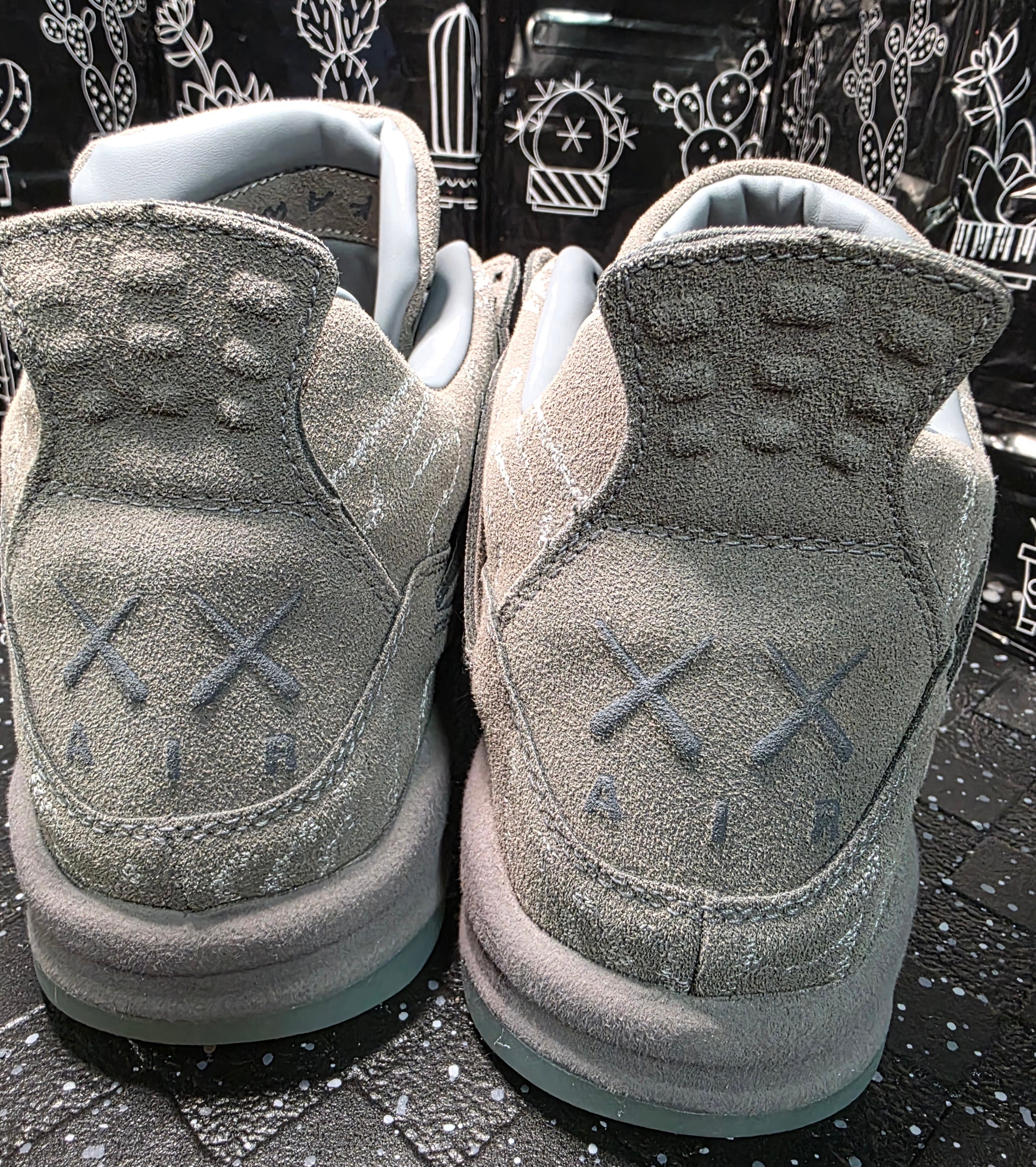 Jordan 4 “KAWS Gray” — Design Inspired — US 11