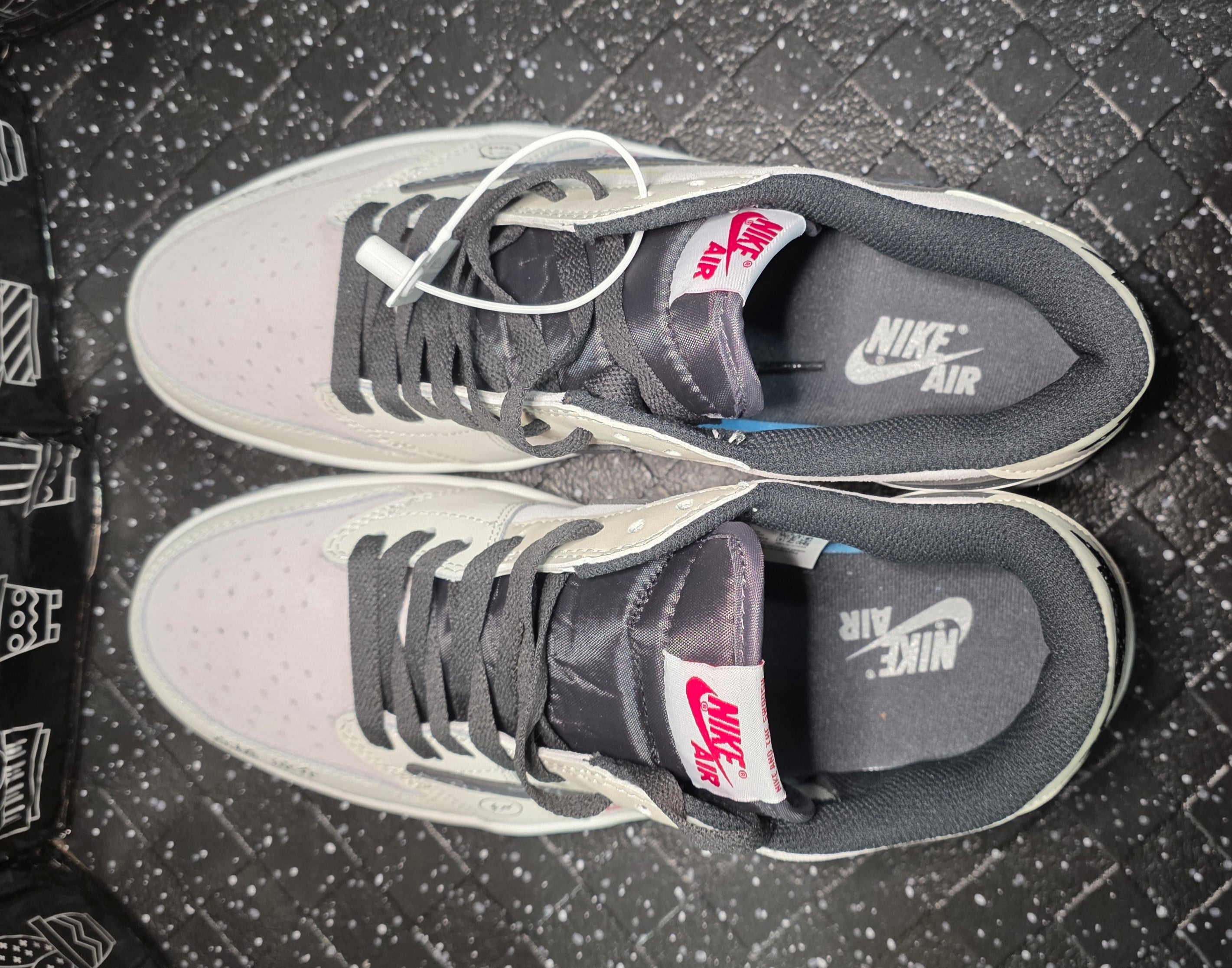 Jordan 1 Low “Travis Scott – Red Suns.”  Fantasy Colorway — US 11 — New