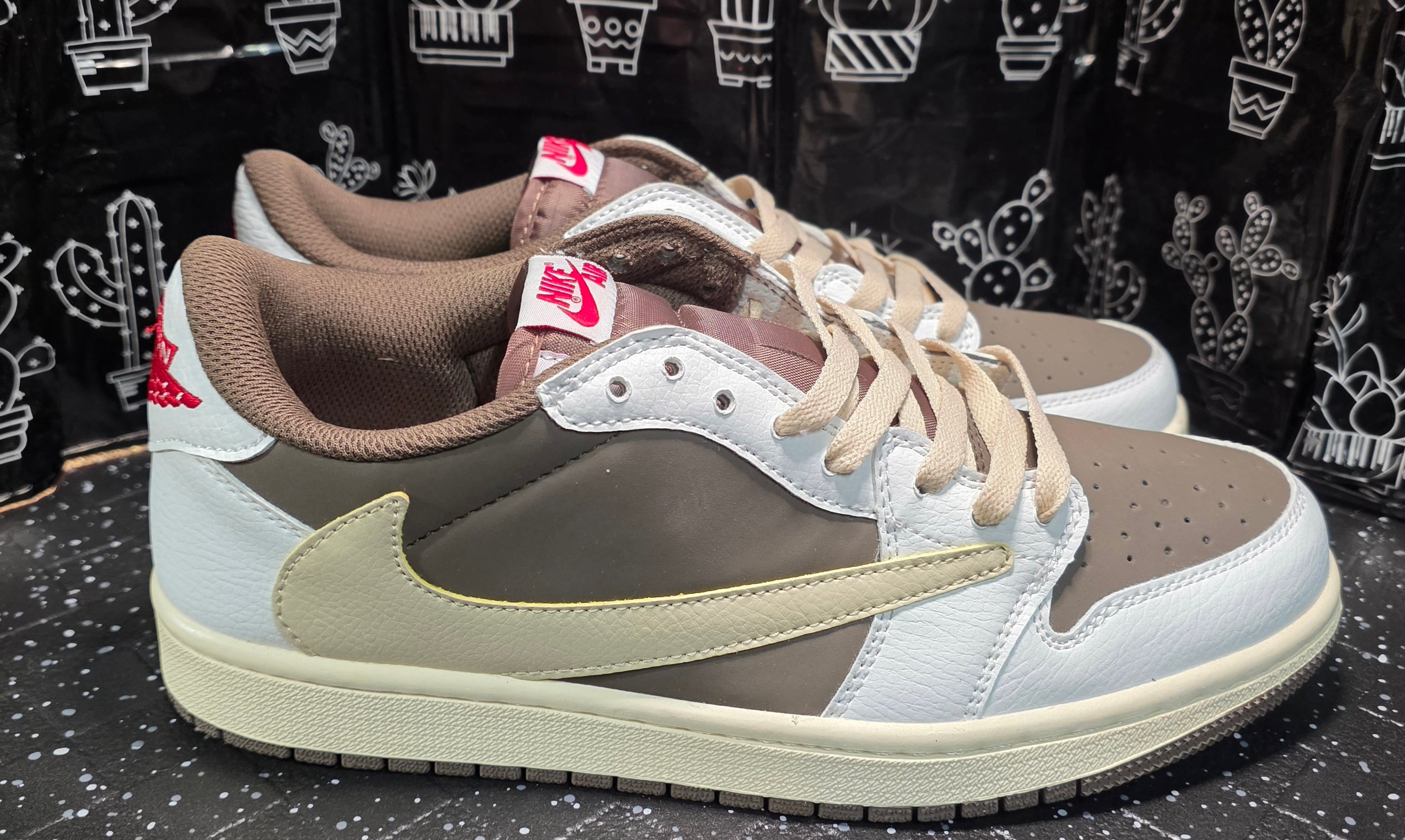 Jordan 1 Low “Reverse Mocha” — Design Inspired — US 11
