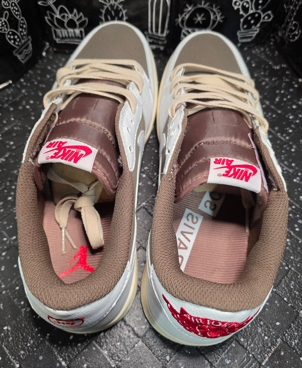 Jordan 1 Low “Reverse Mocha” — Design Inspired — US 11
