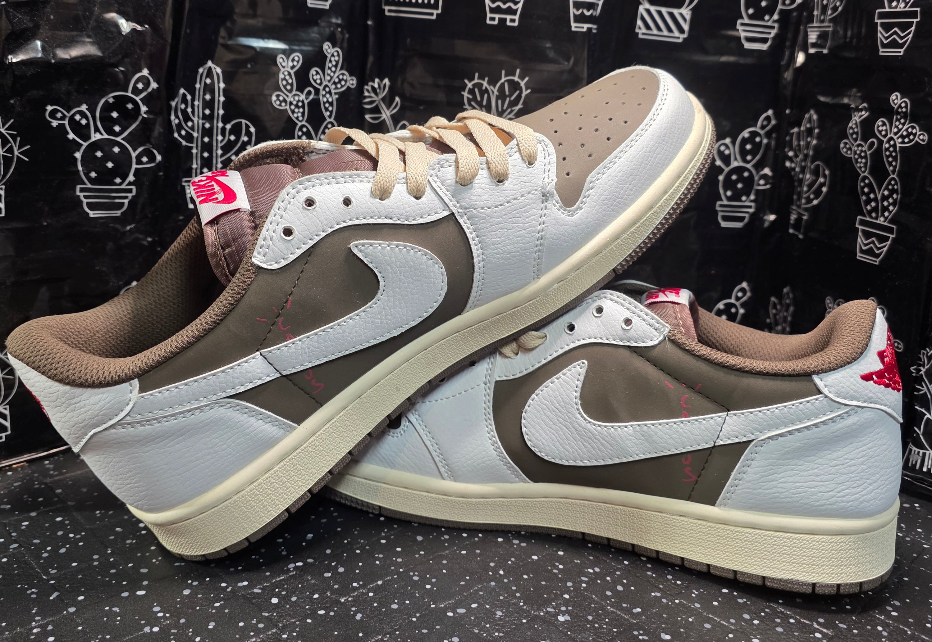 Jordan 1 Low “Reverse Mocha” — Design Inspired — US 11