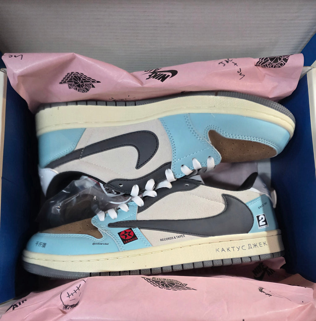 Jordan 1 Low “Travis Scott – Motorsport Mix” — Fantasy Colorway — US 11 — New