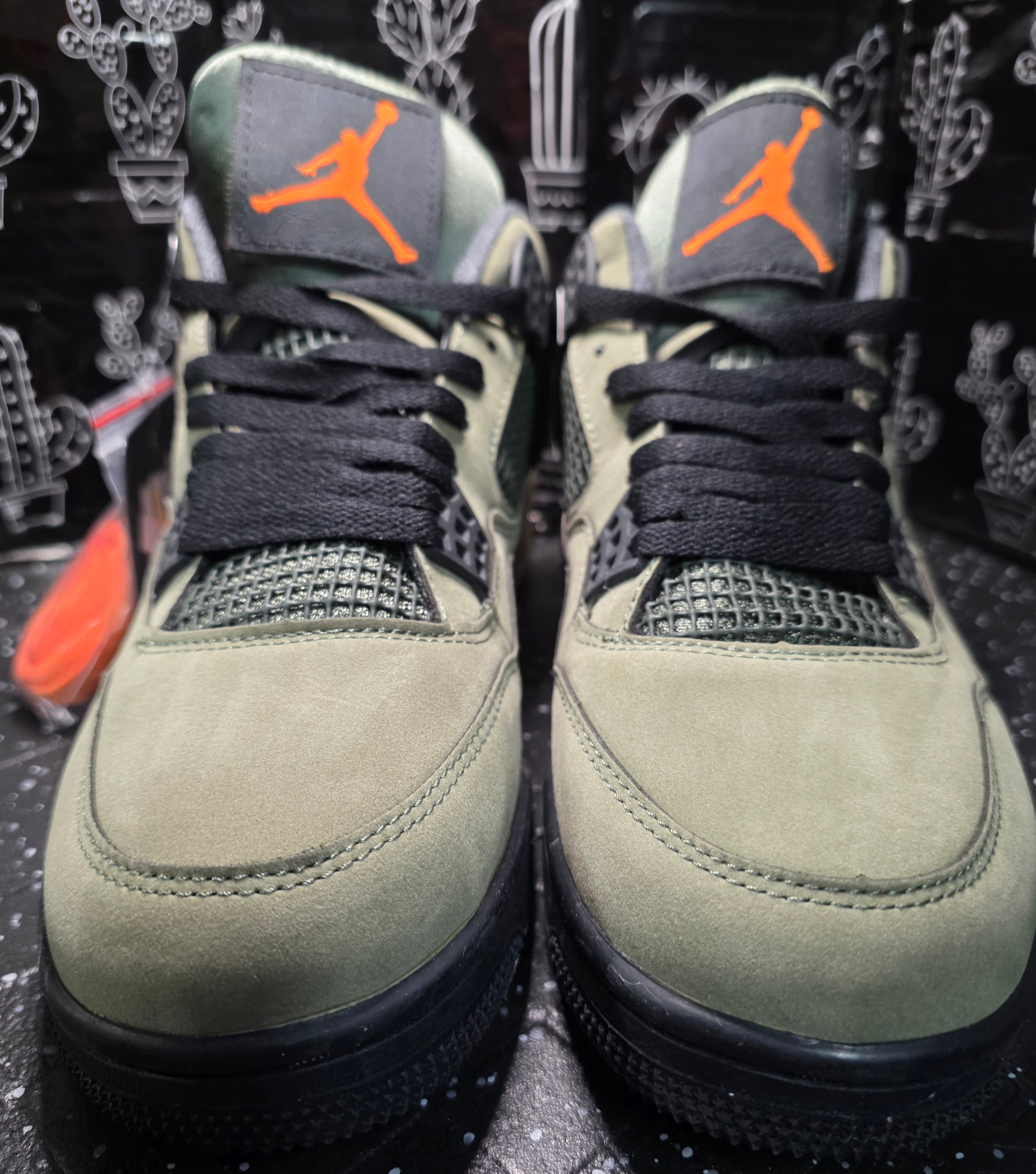 Jordan 4 “Undefeated 2025” — Design Inspired — US 11 — New w/ Un-Def. Shoe Box