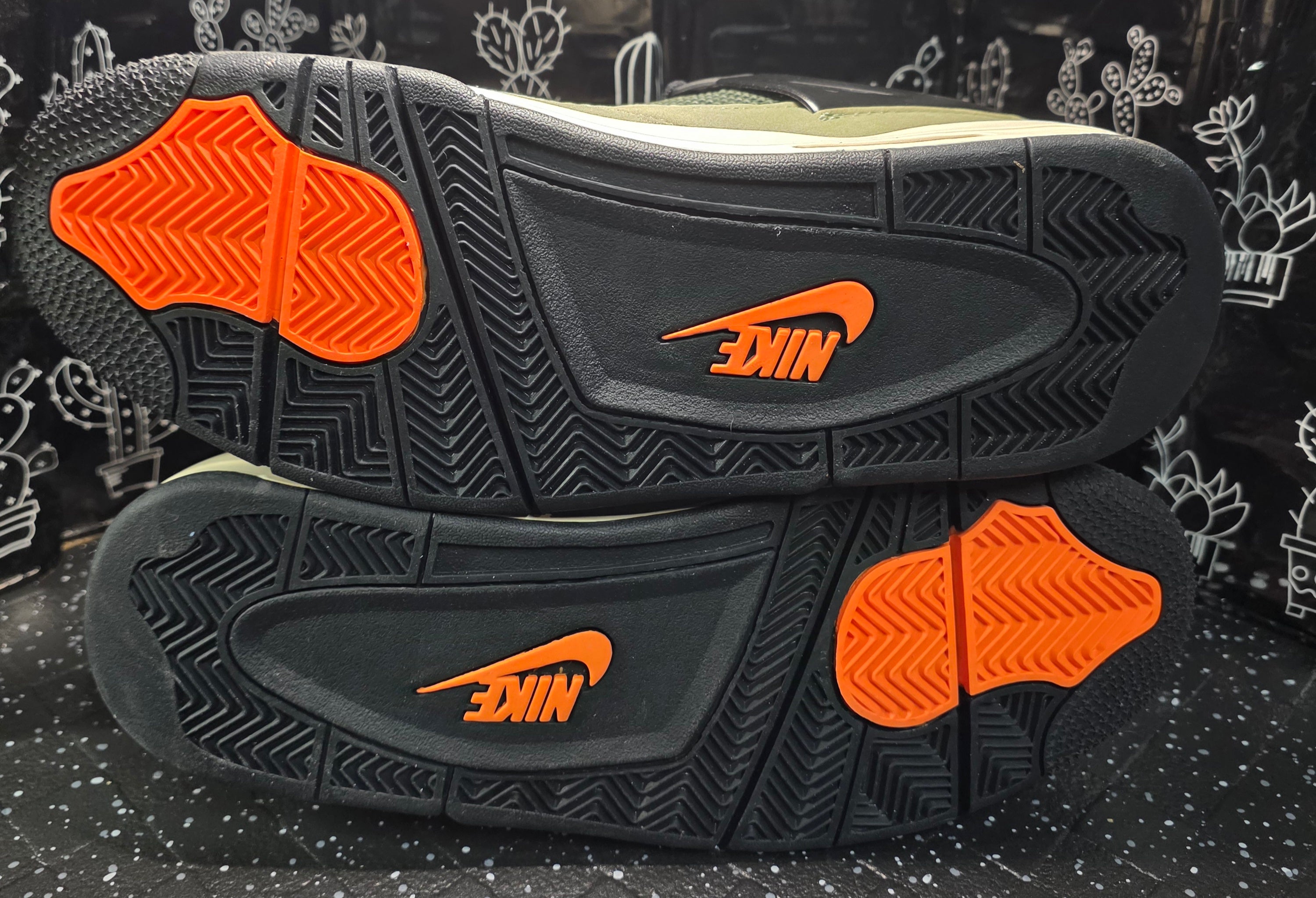 Jordan 4 “Undefeated 2025” — Design Inspired — US 11 — New w/ Un-Def. Shoe Box
