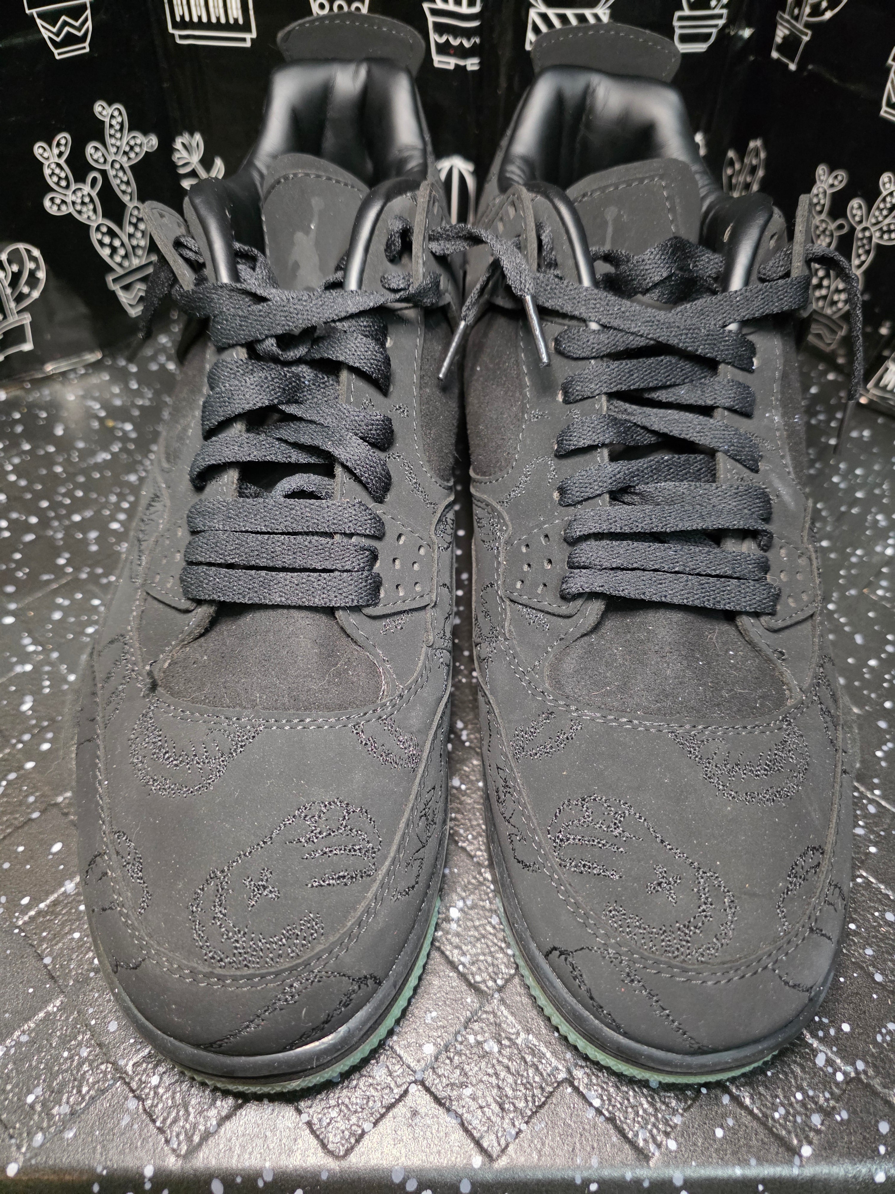 Jordan 4 “KAWS Black” -Silhouettes — Design Inspired — US 11 — New