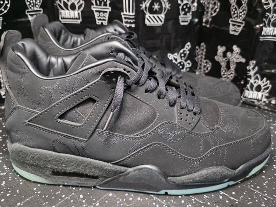 Jordan 4 “KAWS Black” -Silhouettes — Design Inspired — US 11 — New