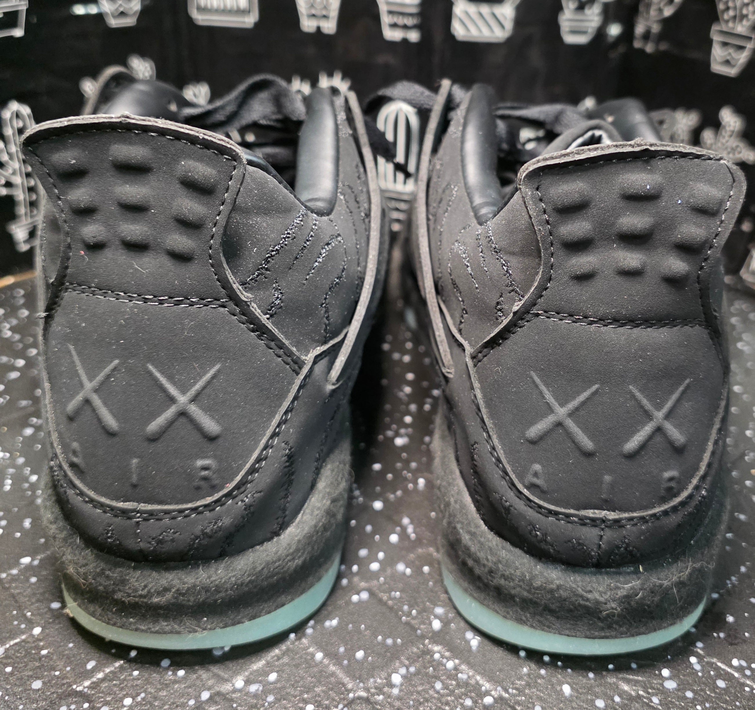 Jordan 4 “KAWS Black” -Silhouettes — Design Inspired — US 11 — New