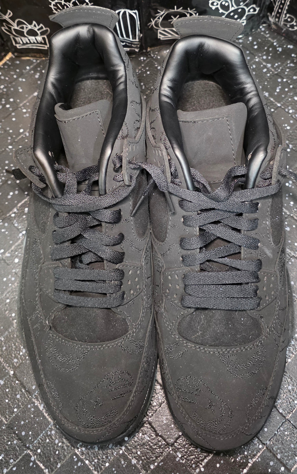 Jordan 4 “KAWS Black” -Silhouettes — Design Inspired — US 11 — New