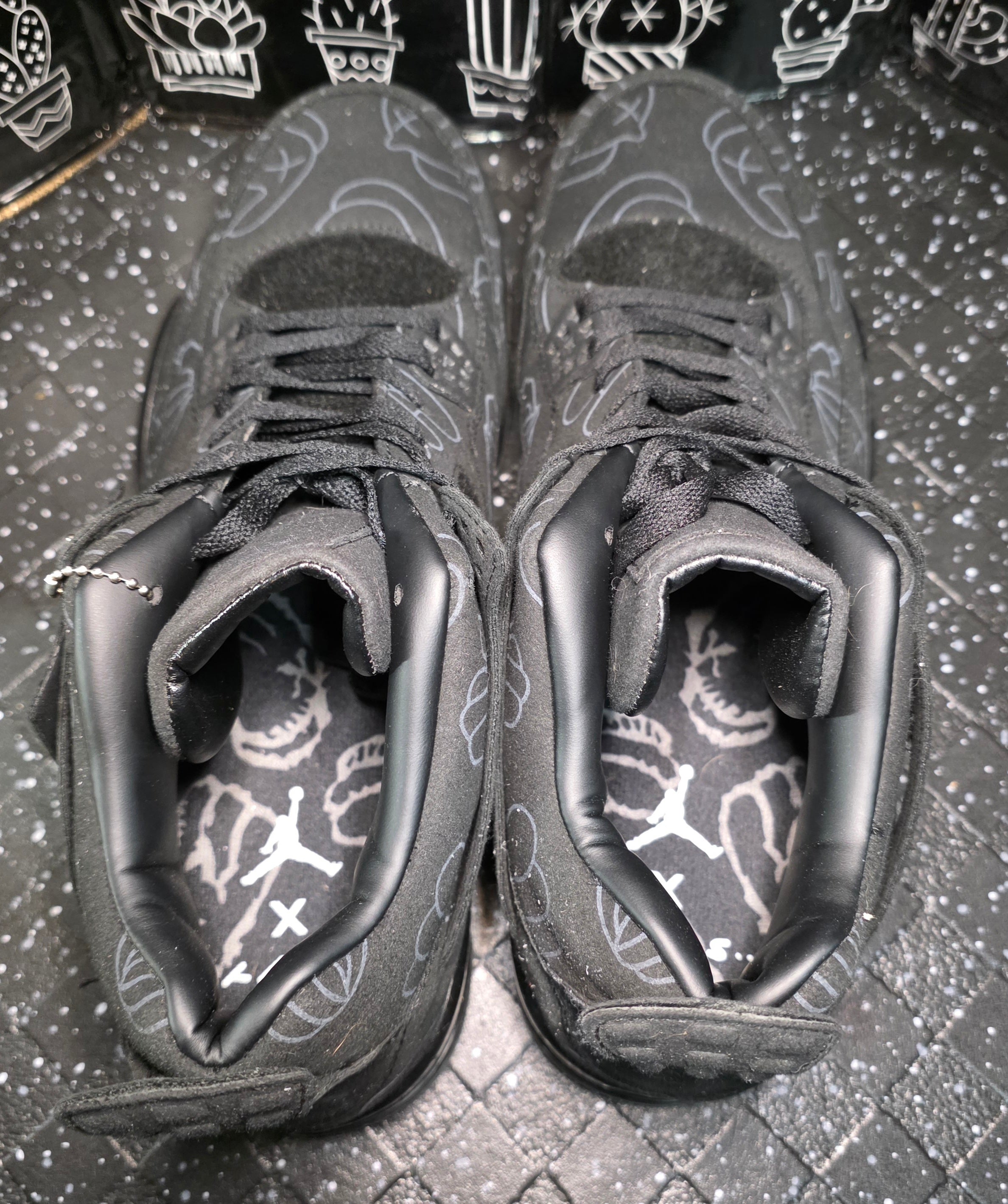 Jordan 4 “KAWS Black” — Design Inspired — US 11 — New