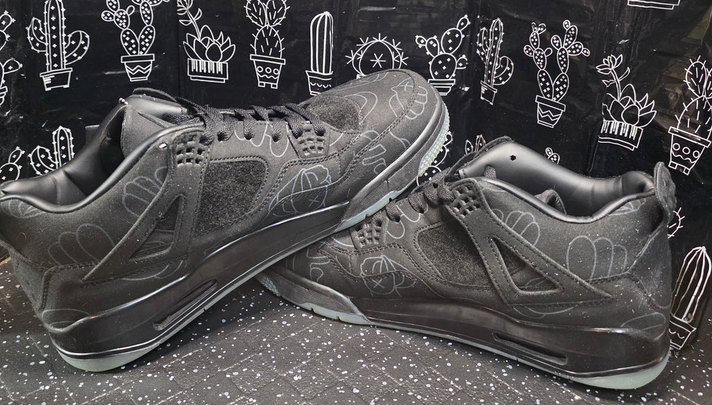 Jordan 4 “KAWS Black” — Design Inspired — US 11 — New