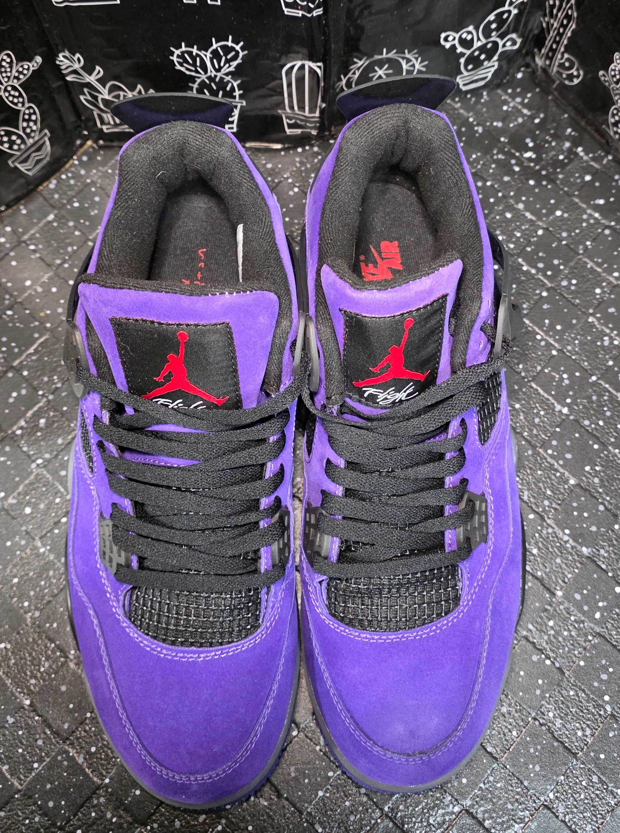 Jordan 4 “Travis Scott – Purple” "Friends and Family" — Design Inspired — US 11 — New