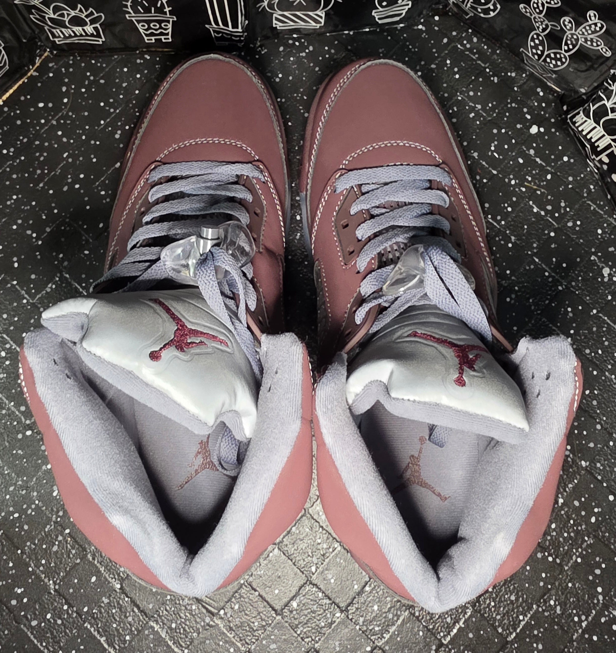Jordan 5 “Burgundy’s.” Design Inspired US 11 — New (Non‑Original Box Included)