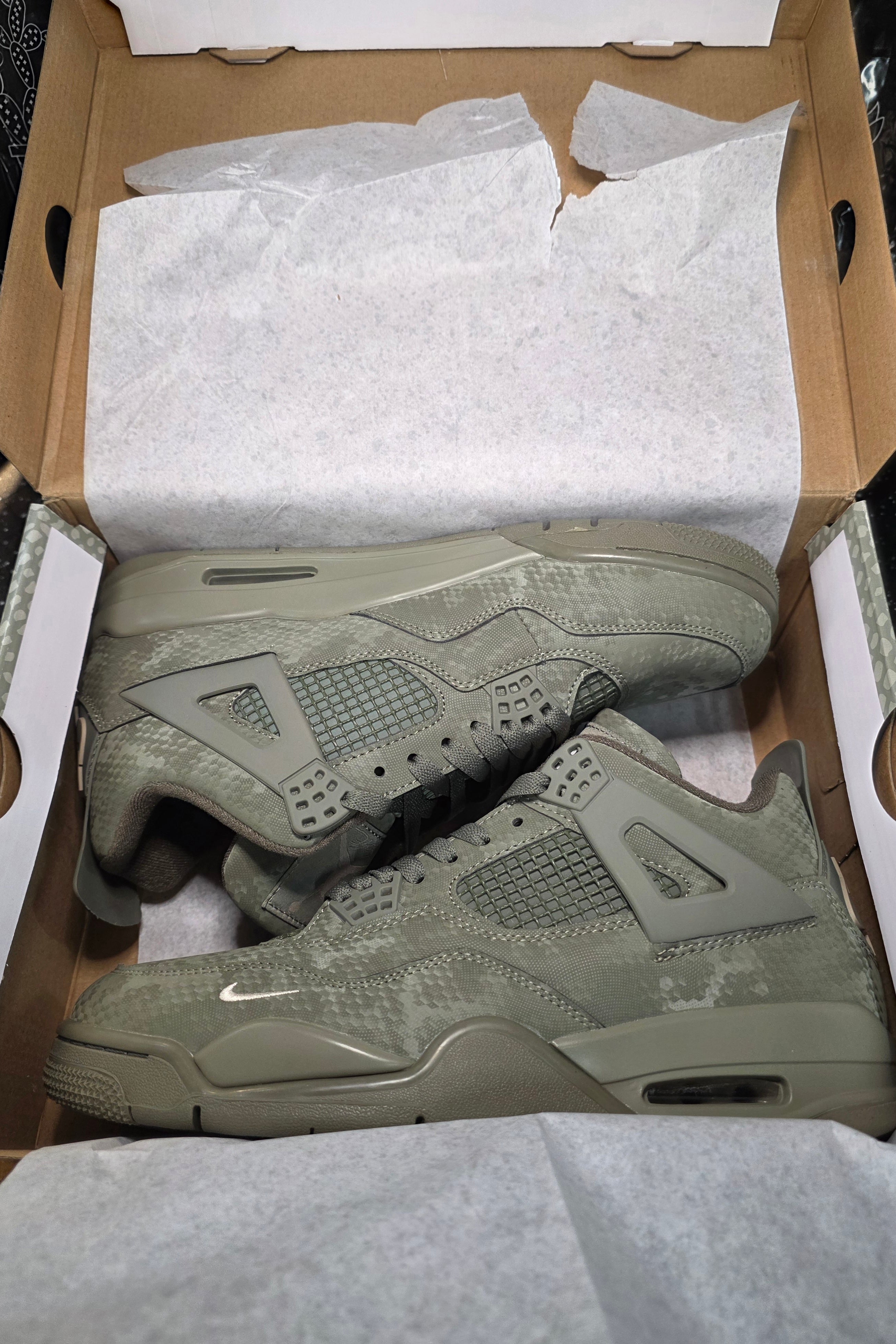 Jordan 4 “Army Mamba.” Fantasy Collab — Nigel Sylvester × Bike Bricks Inspired  US 11 — New (Custom Snake‑Scale Box Included)