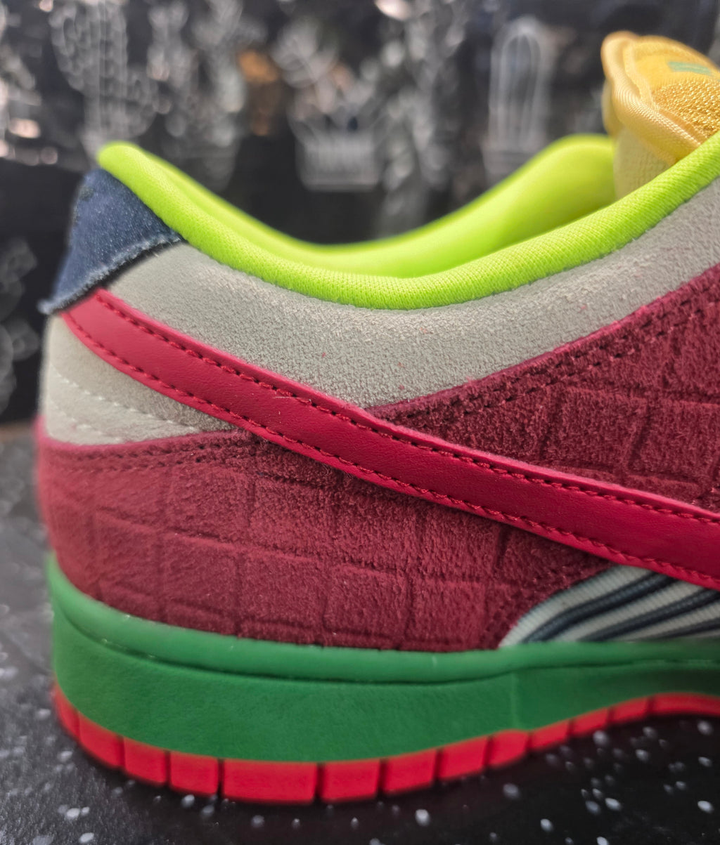 Nike SB Dunk Low “What The Dunk.” Design Inspired  US 11 — New (Non‑Original Box Included