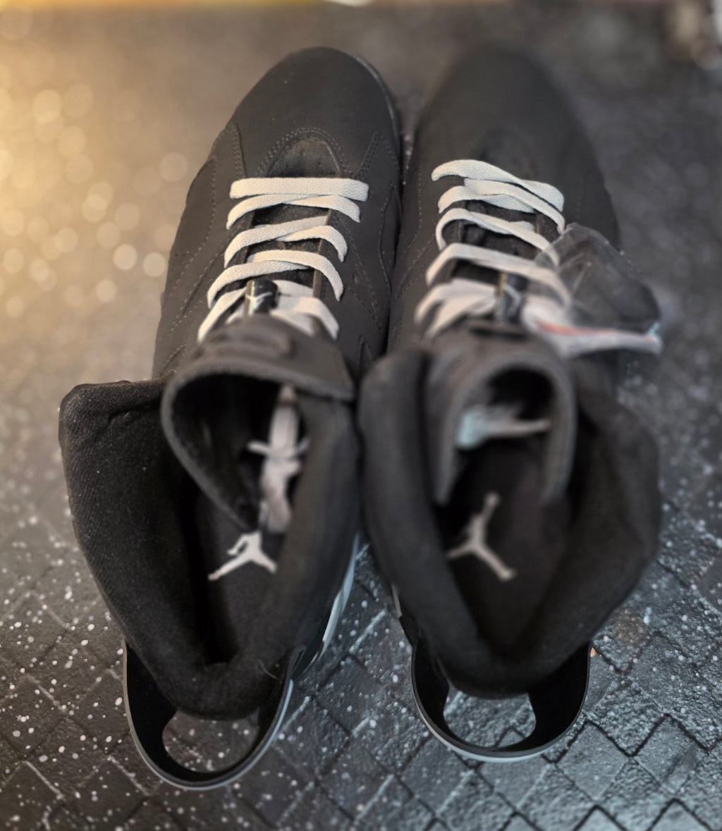 Jordan 6 “Chromes.” Inspired Design US 11 — New (Non‑Original Box Included)