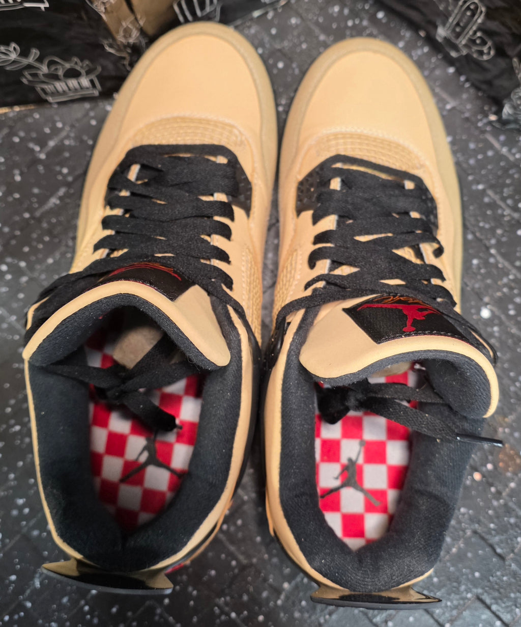 Jordan 4 “Pizzas” Inspired Design  US 11 — New With Themed Box