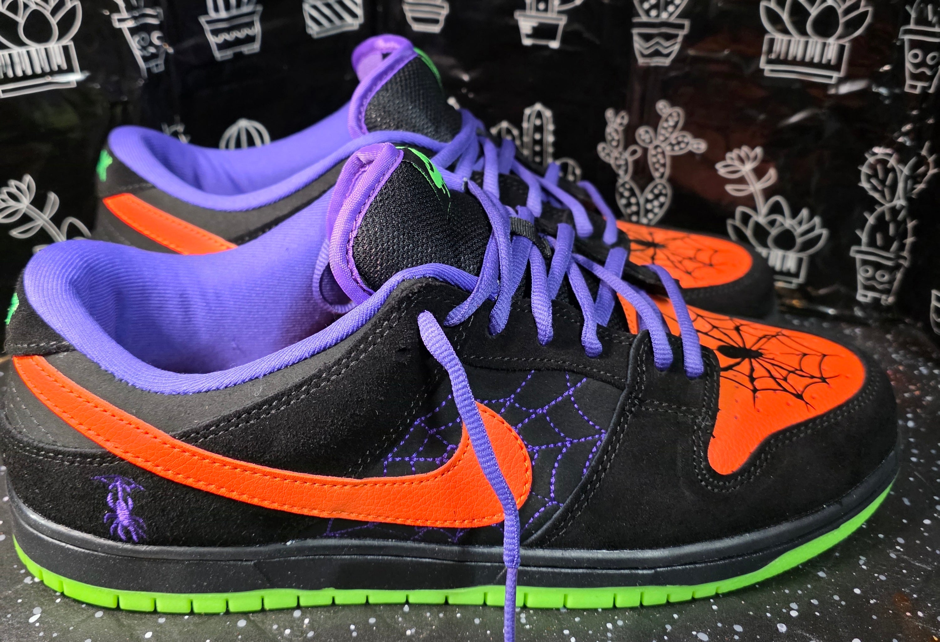 Nike SB Dunk Low Inspired design “Halloween"  "Spider & Web Customs.”  — US 11 — New