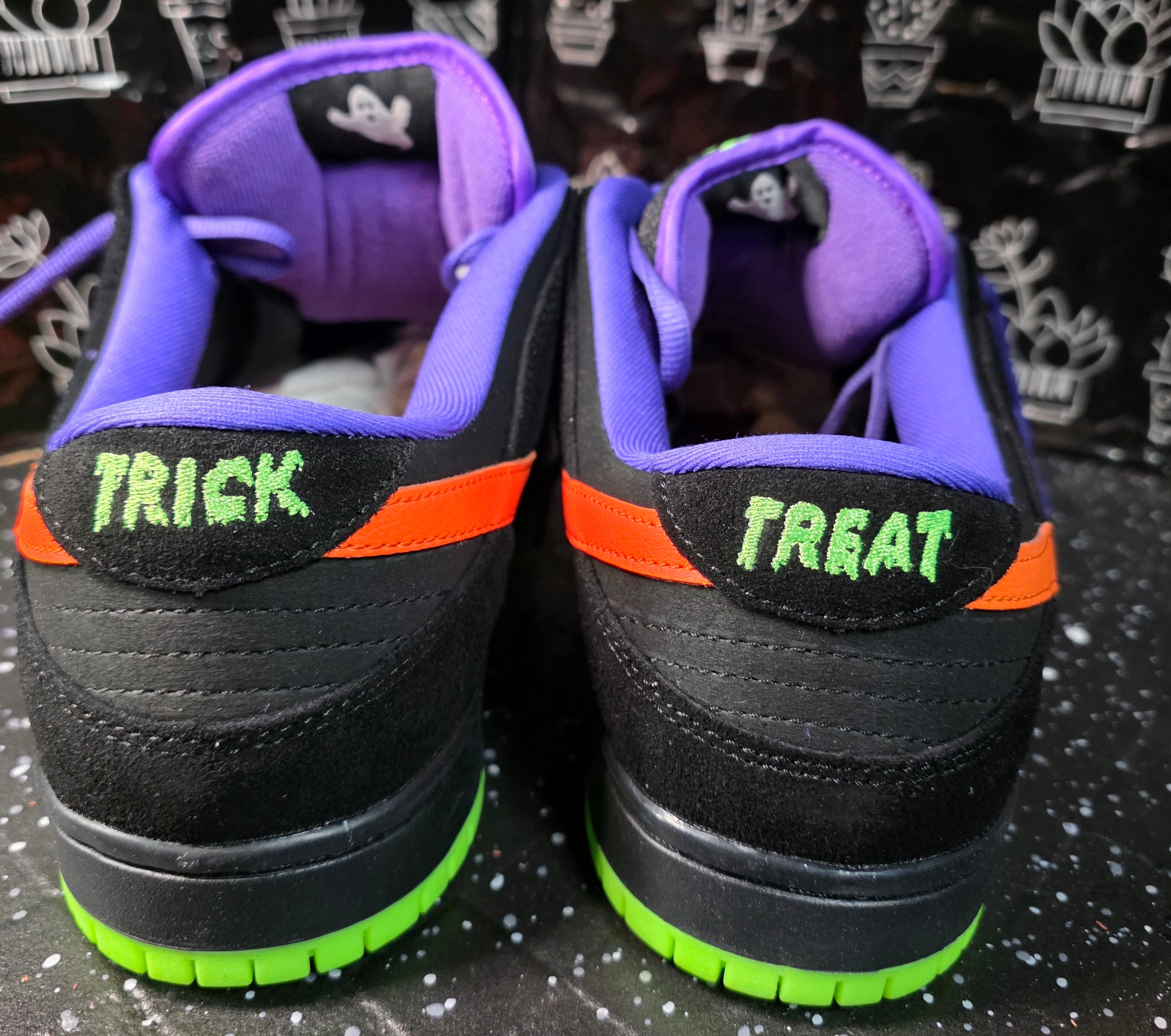 Nike SB Dunk Low Inspired design “Halloween"  "Spider & Web Customs.”  — US 11 — New