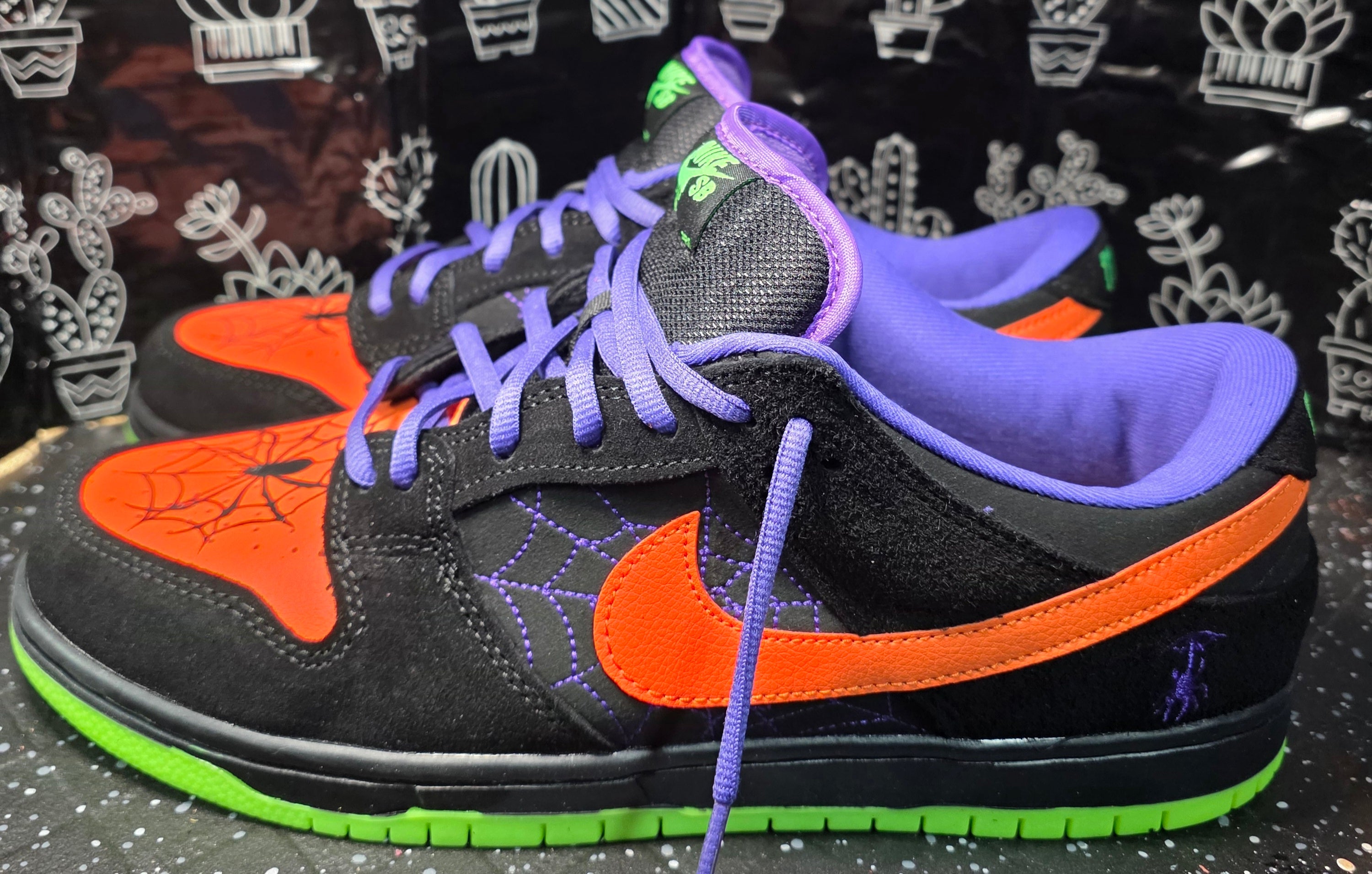 Nike SB Dunk Low Inspired design “Halloween"  "Spider & Web Customs.”  — US 11 — New