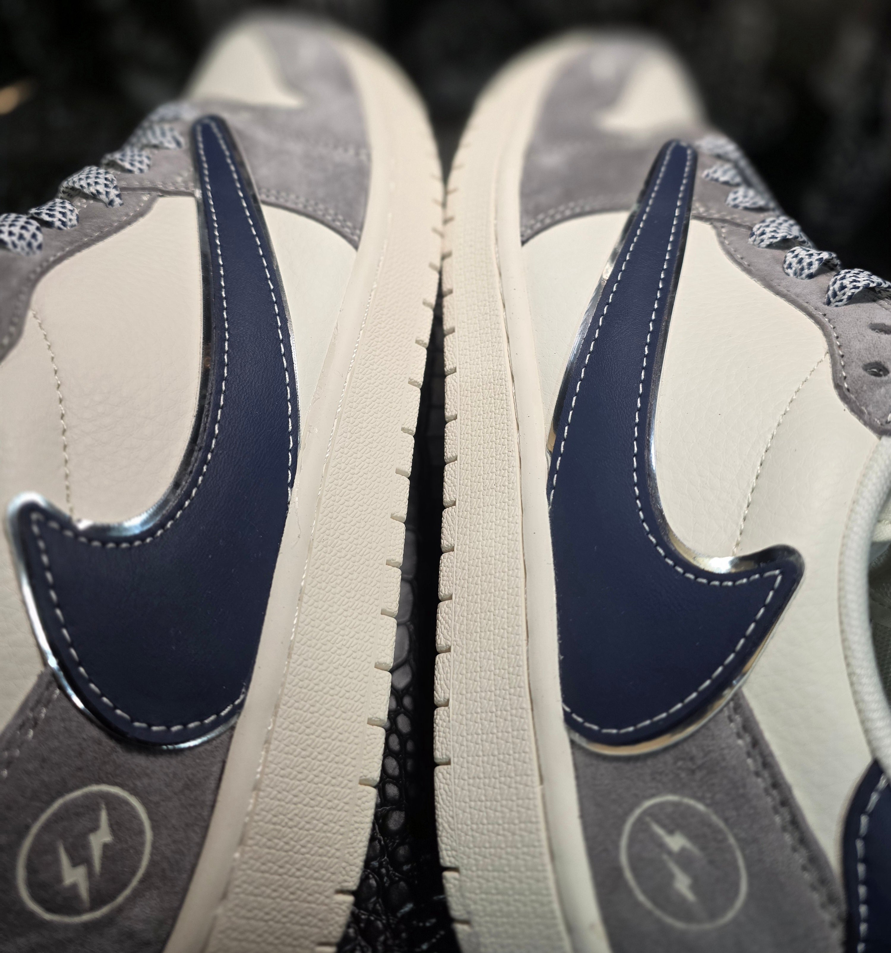 Jordan 1 low Cactus-Jack - Fragments "Fantasy Collaboration" (US 11)