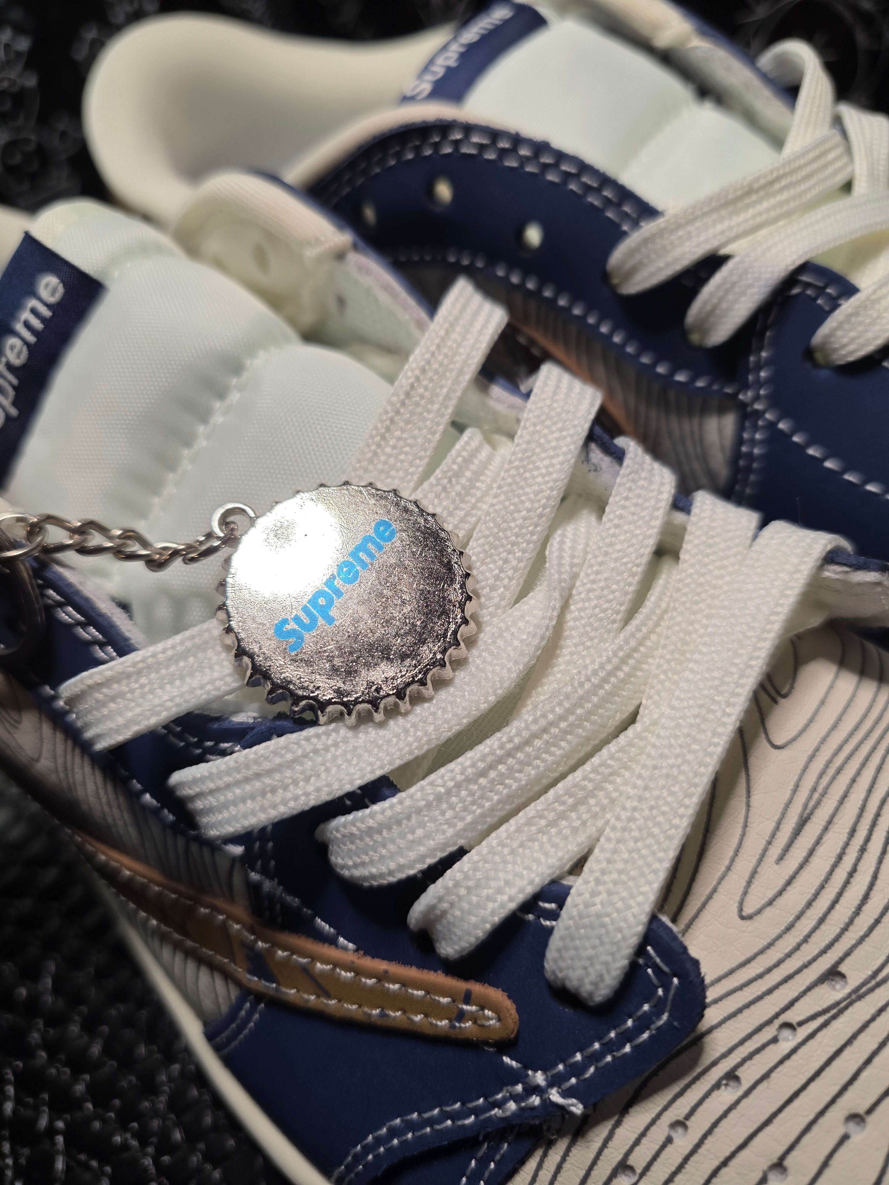 Jordan 1 Low “Travis Scott × Supreme Styled Design – Fantasy