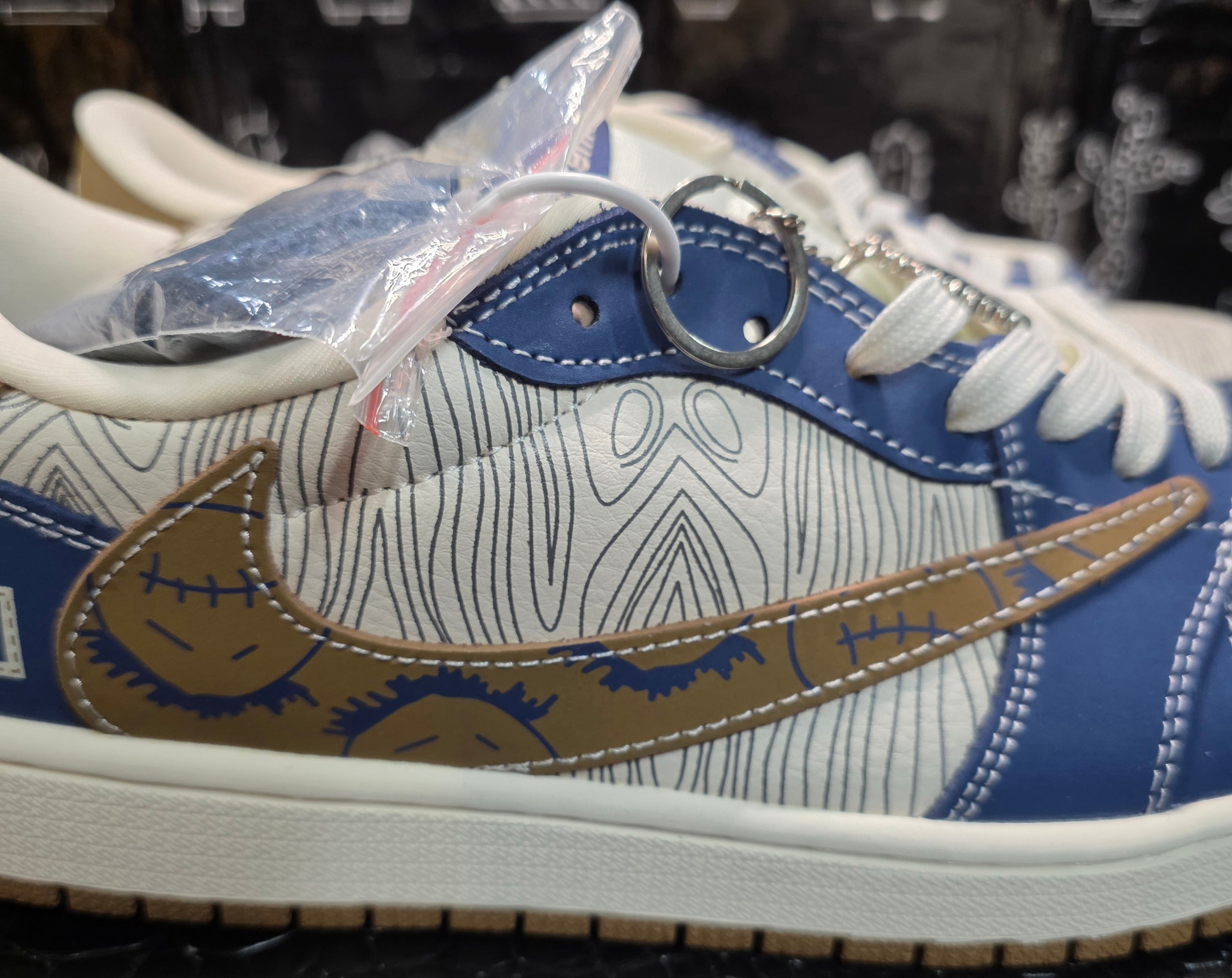 Jordan 1 Low “Travis Scott × Supreme Styled Design – Fantasy Collab”  US 11 — New with Box