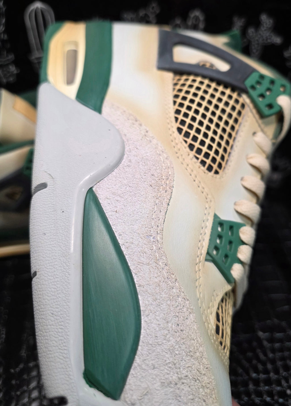 Jordan 4 “Pokémon – Venusaur Inspired” – Fantasy Lineup – US 11 – New – Character Box Included