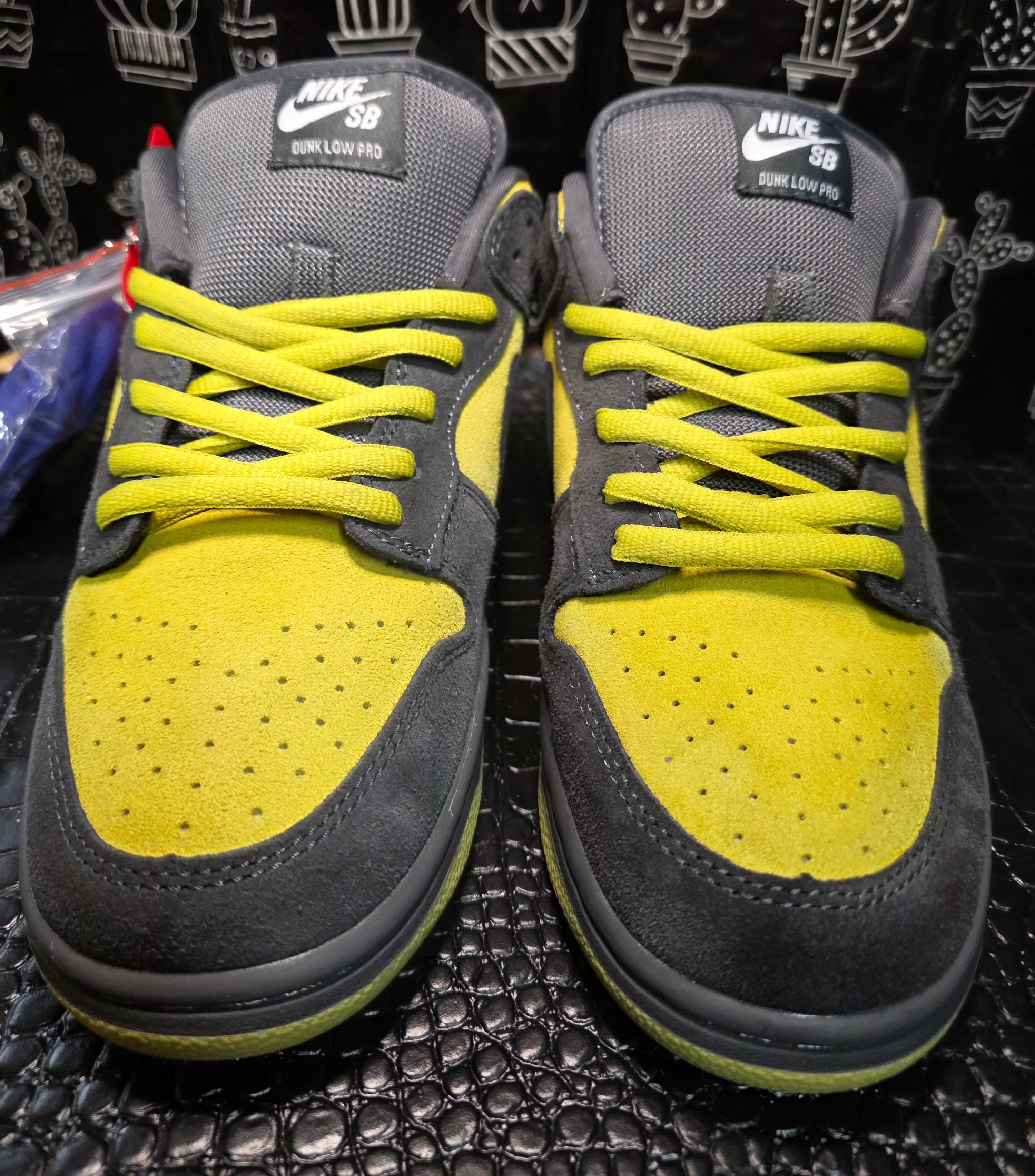 Nike SB Dunk Low “Supreme Inspired – Mustard &amp; Gray Suede.”  Top Mid Tier — US 11 — New