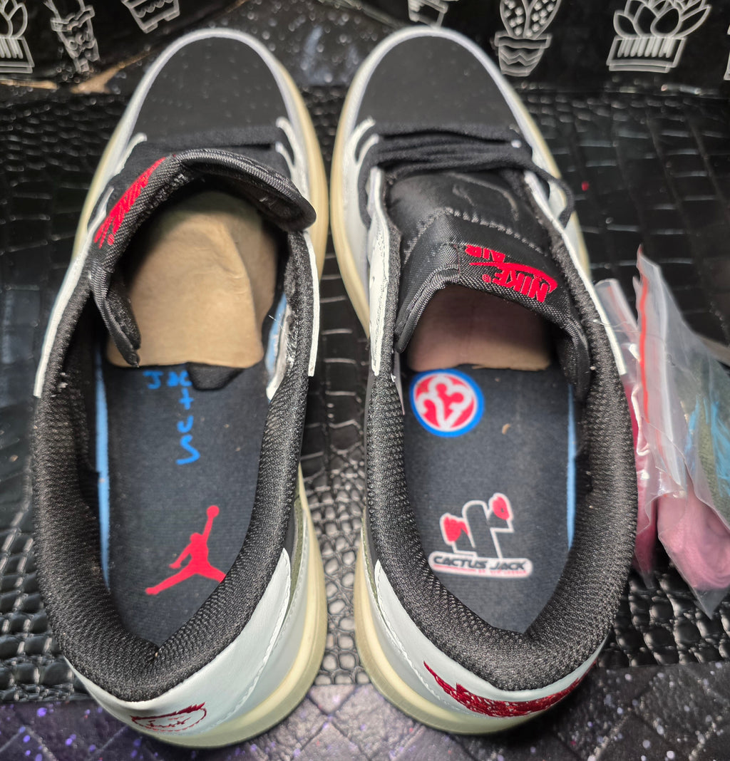 Jordan 1 Low “Travis Scott Inspired – Cream/Olive/Black.”  US 11 — New (No Box)