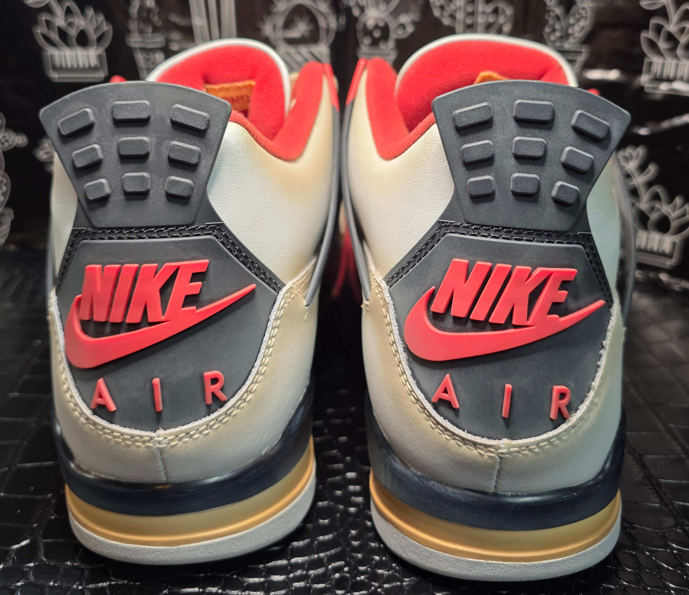 Jordan 4 “Pokémon – Charizard Inspired” – Fantasy Lineup – Sizes 10.5 &amp; 12 – New – Character Box Included