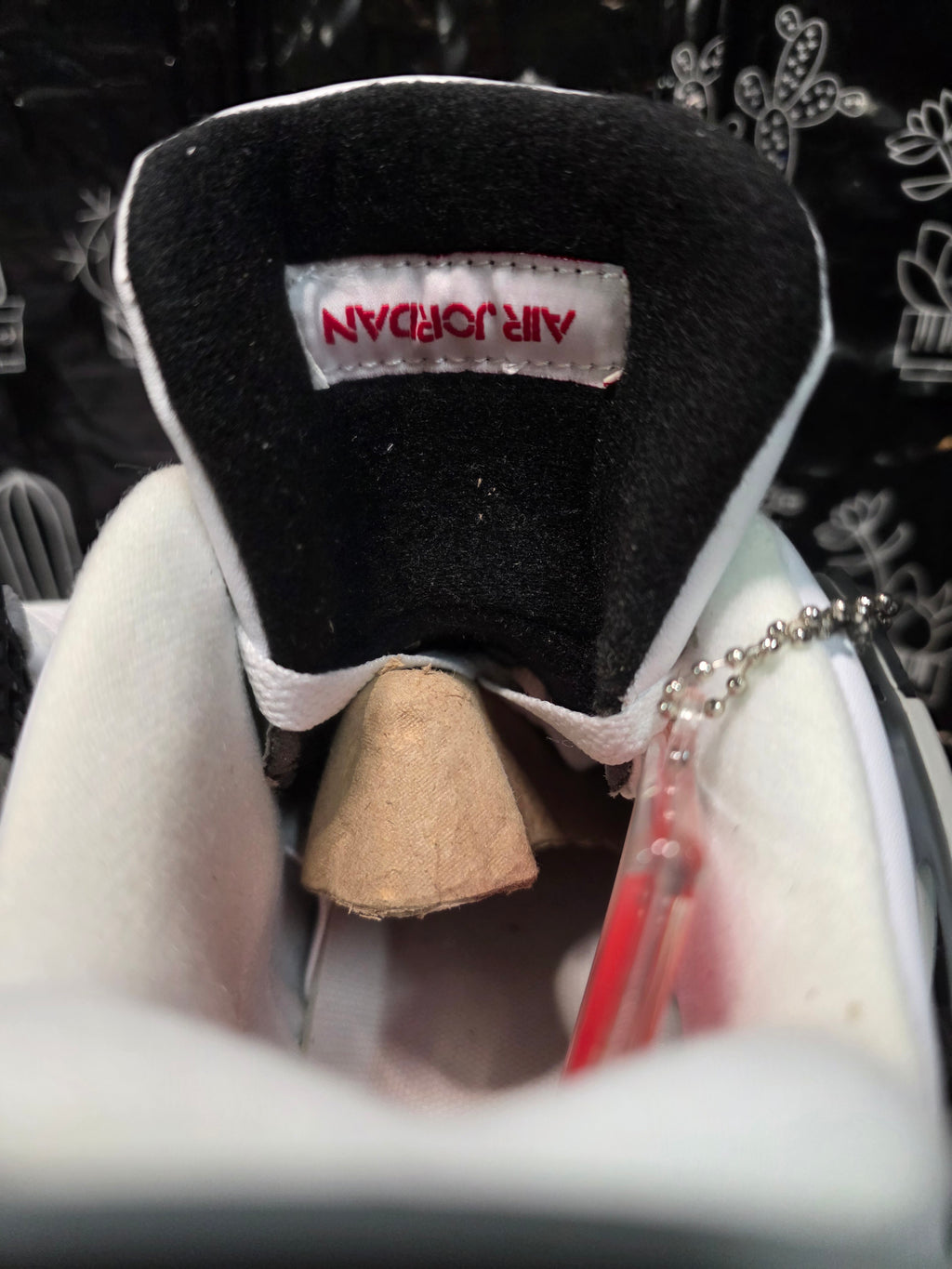 Jordan 4 "Cements" Inspired Design US 11 — New with Box