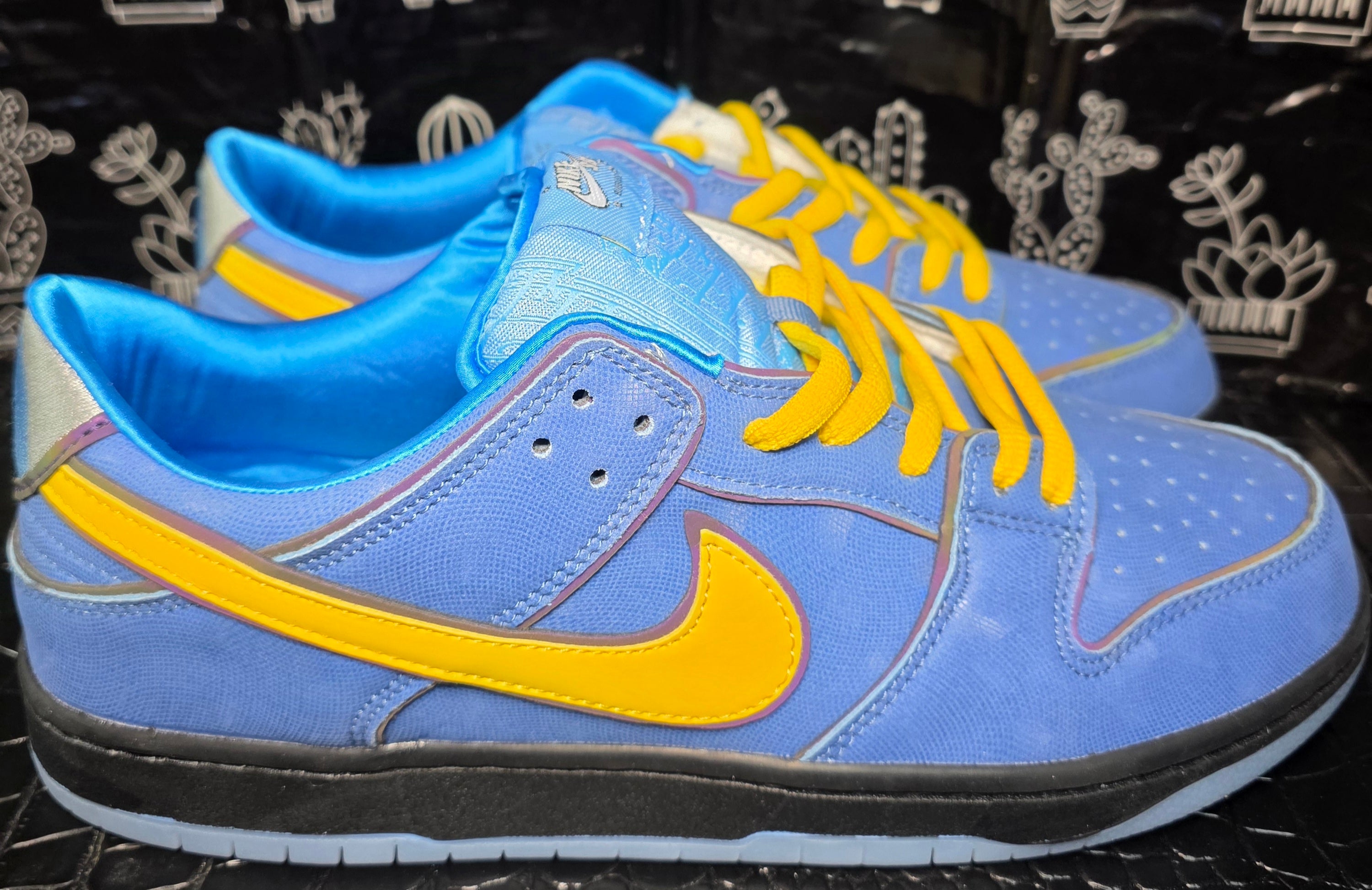 Nike SB Dunk Bubbles – Power Puff Girls  Inspired Design – US 11 – New