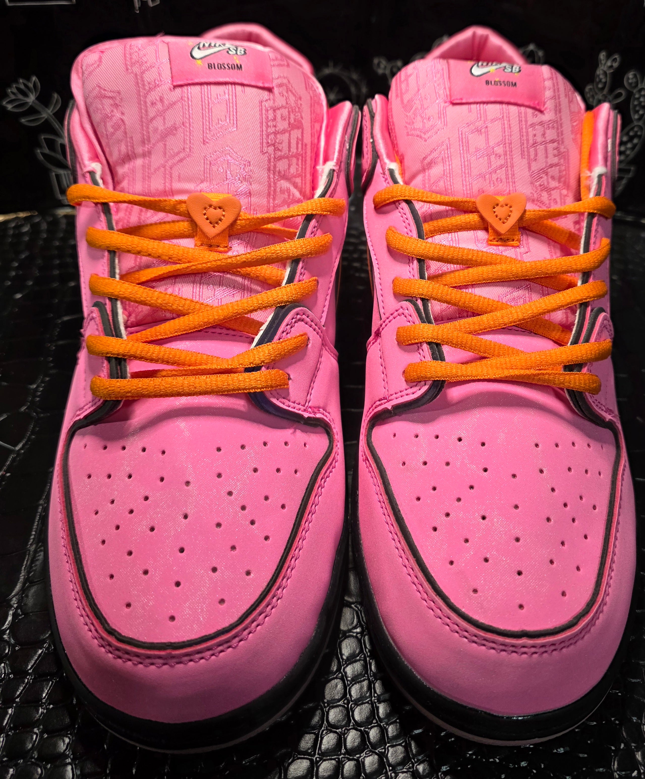Nike SB Dunk Blossom – Power Puff Girls Inspired Design – US 11 – New