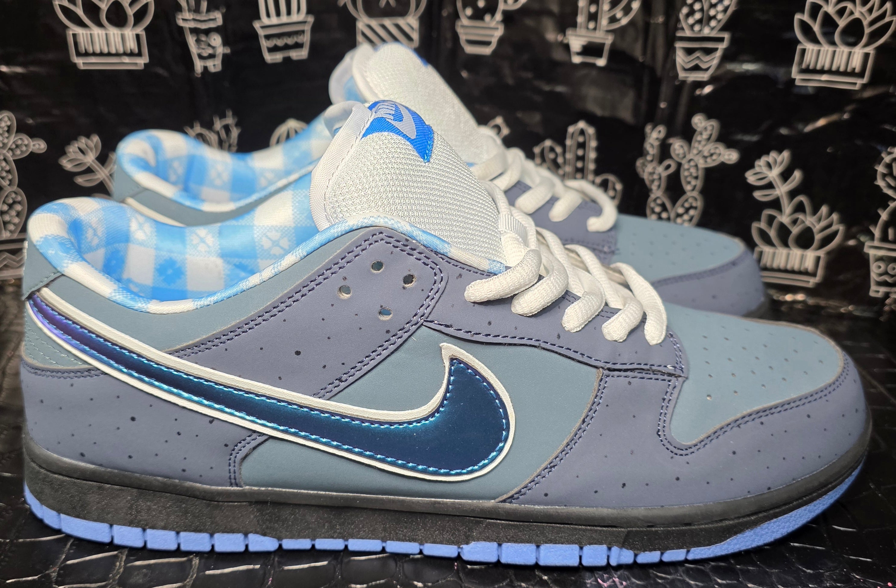 Nike SB Dunk Low “Blue Lobster Inspired.” US 11 — New