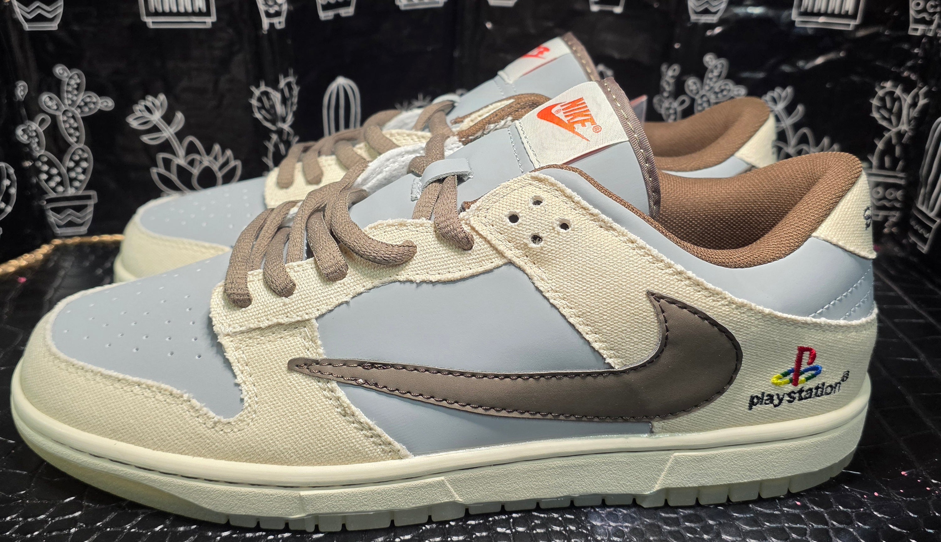 Nike SB Dunk Low “Travis Scott × PlayStation Inspired”  Clear Sole Edition —  US 11 — New