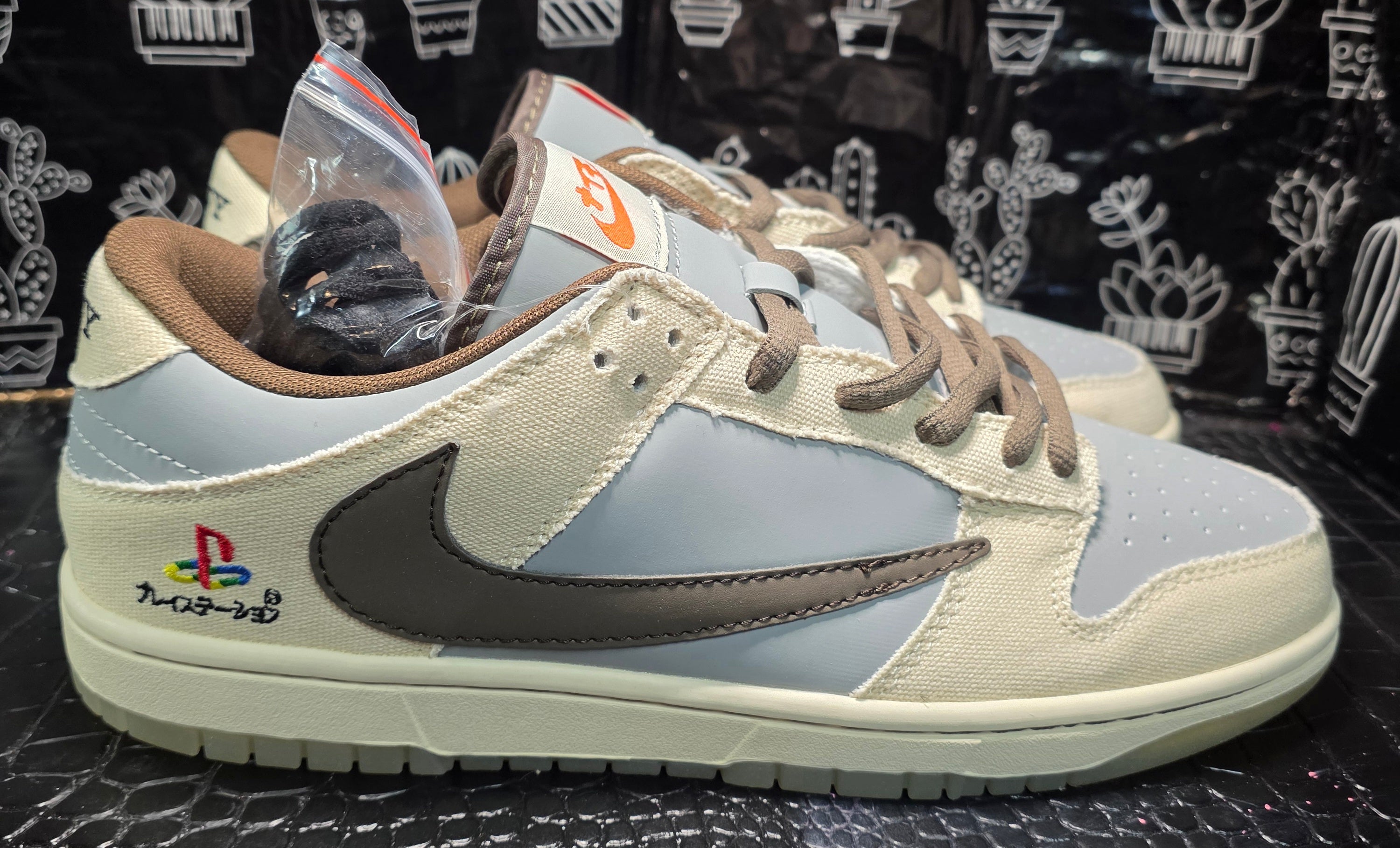 Nike SB Dunk Low “Travis Scott × PlayStation Inspired”  Clear Sole Edition —  US 11 — New