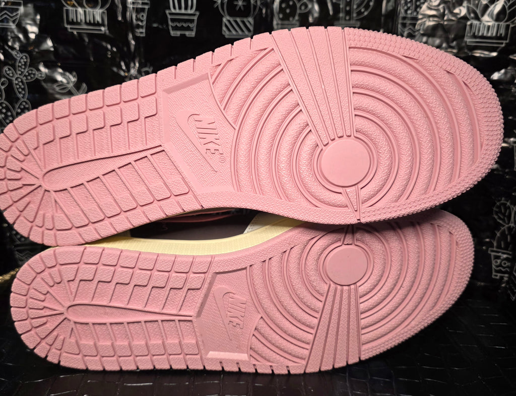 Jordan 1 Low “Travis Scott" Inspired Design – Cream, Brown & Pink.  "Fantasy" Colorway — US 11 — New